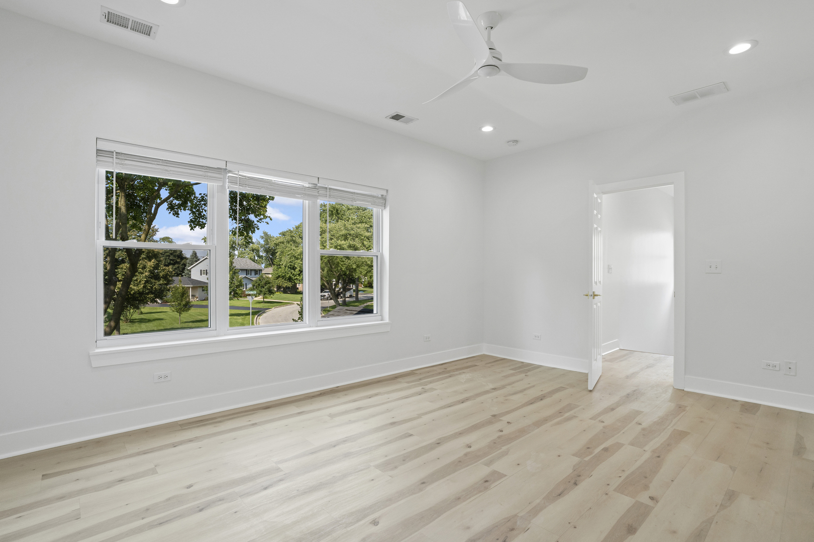 3401 Fremont Street