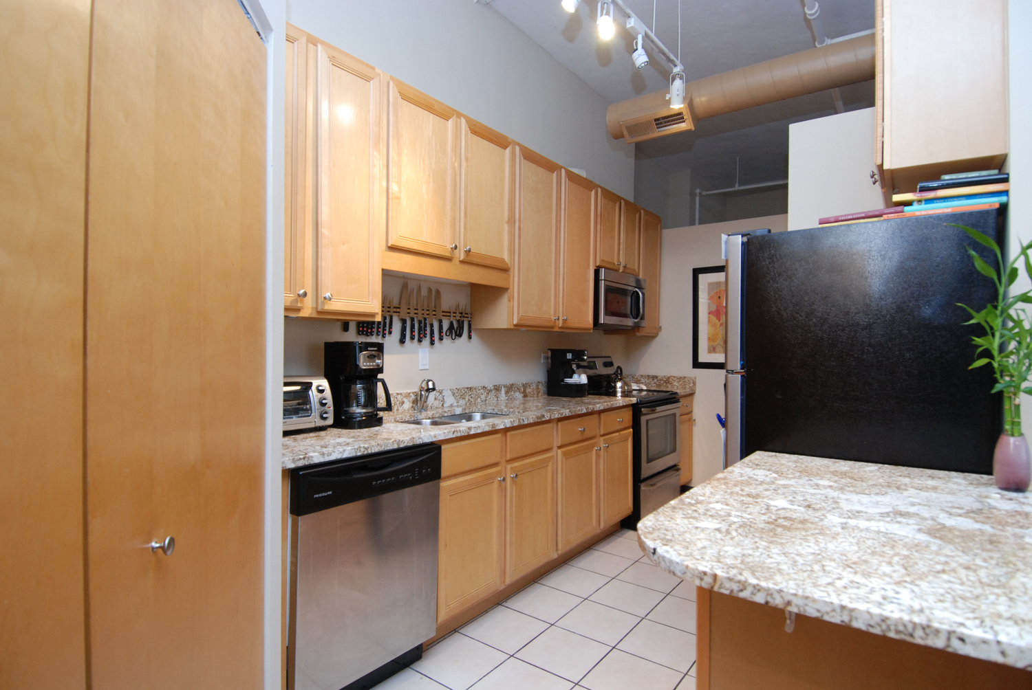 801 S Wells Street Unit: 311