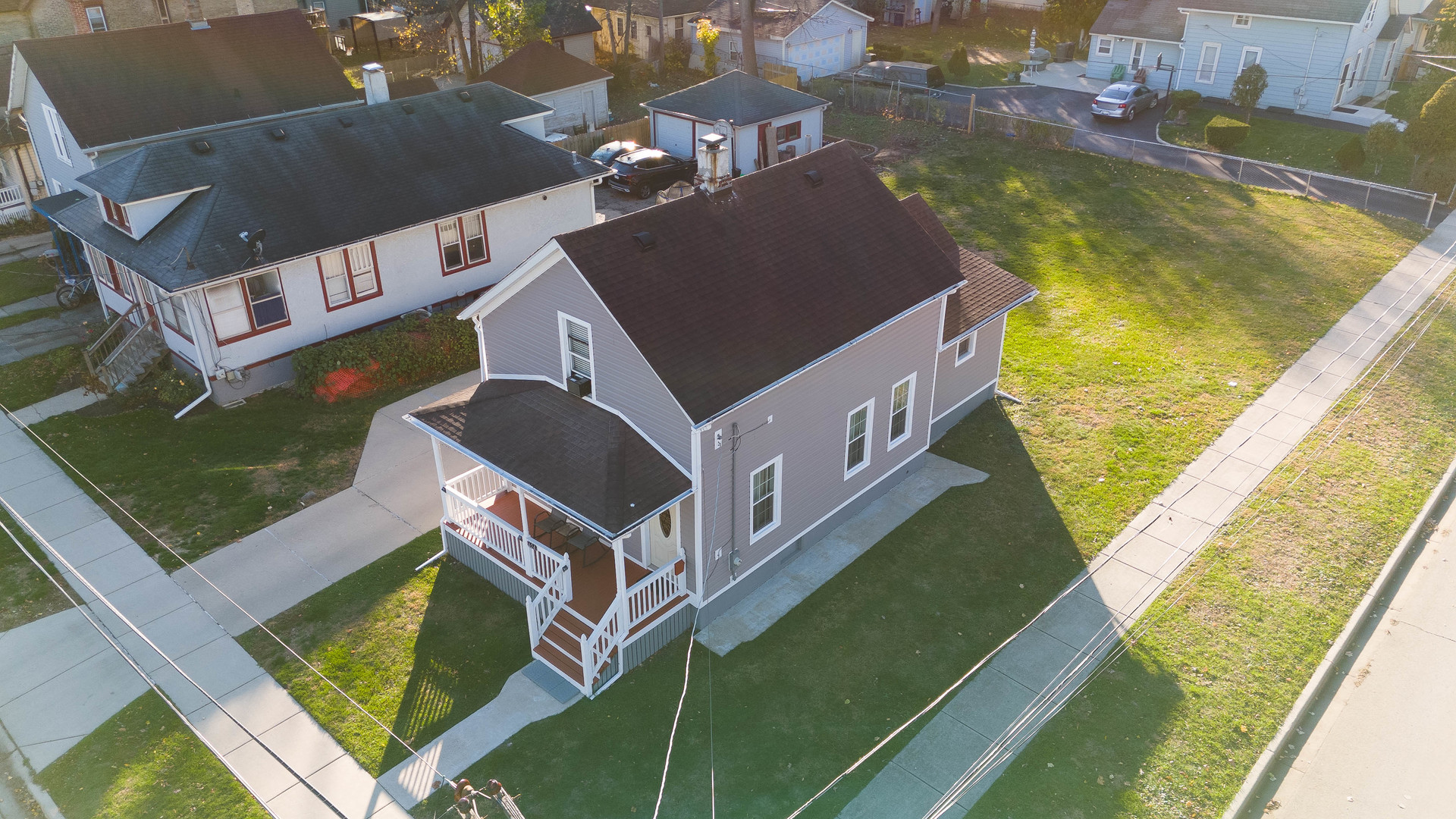 654 Grace Street