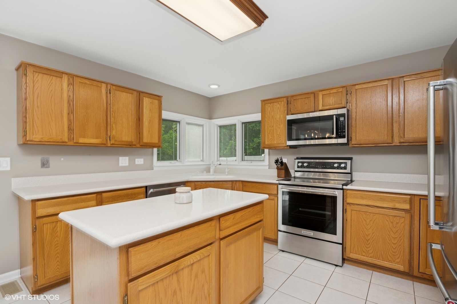 1370 Glacier Parkway