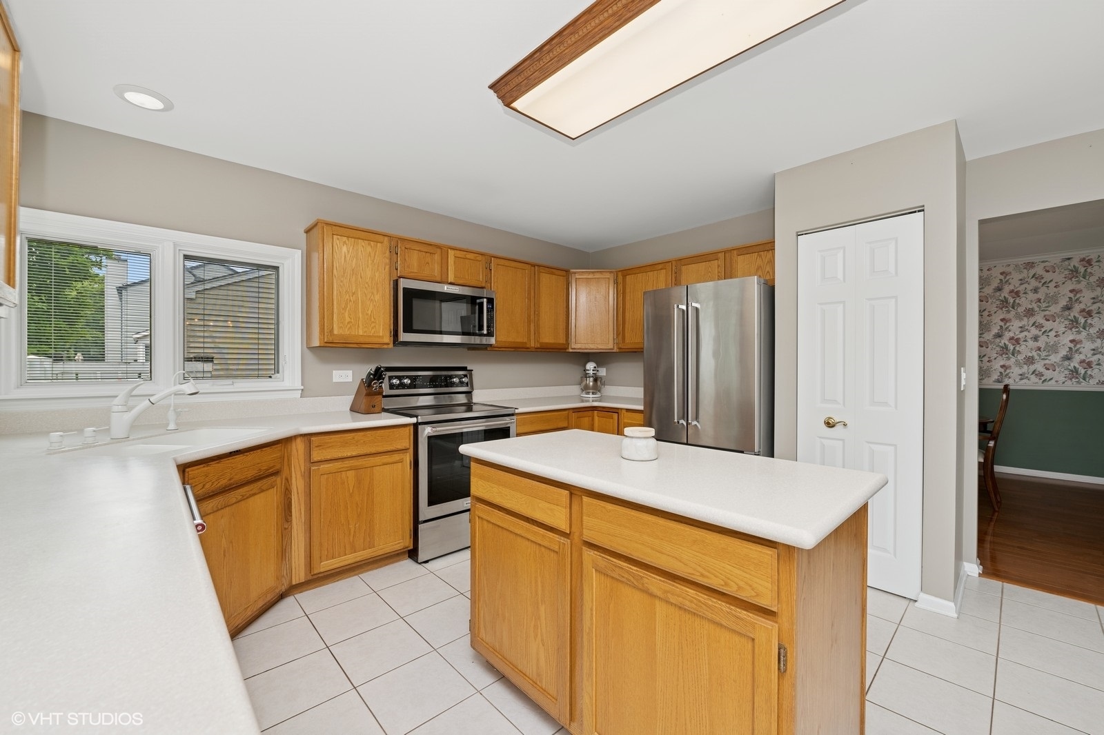 1370 Glacier Parkway