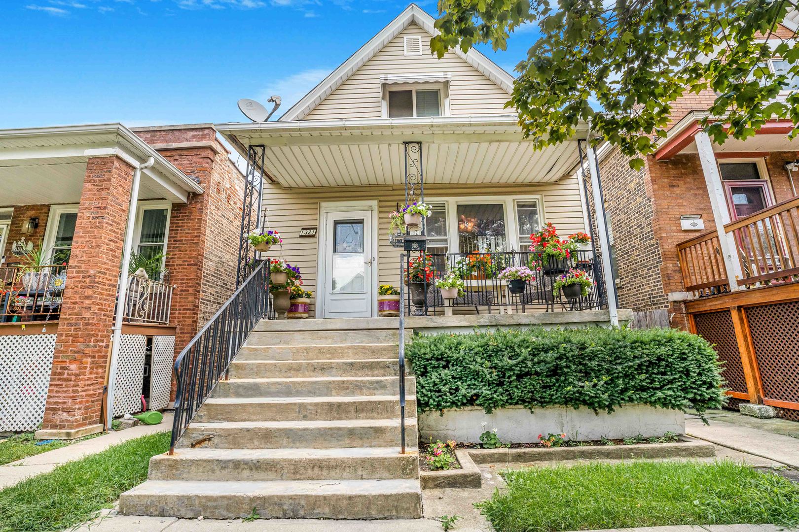 1321 S 57TH Avenue