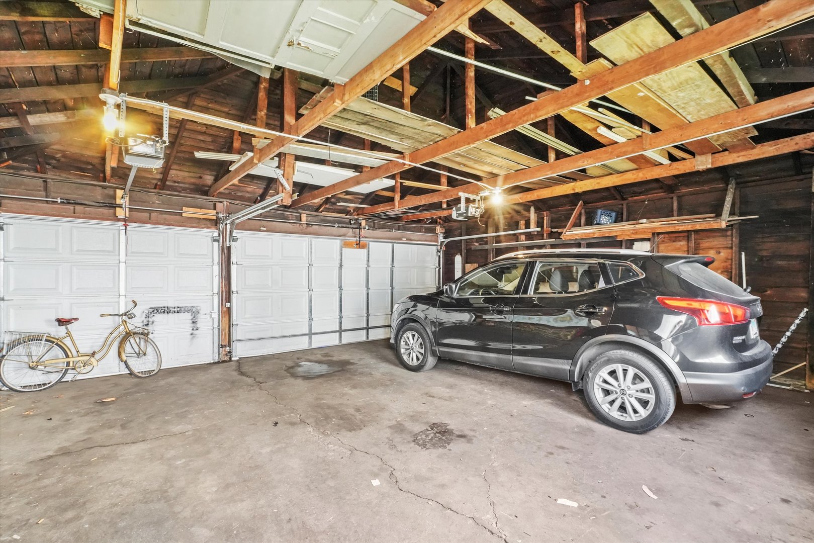 3815 W Diversey Avenue