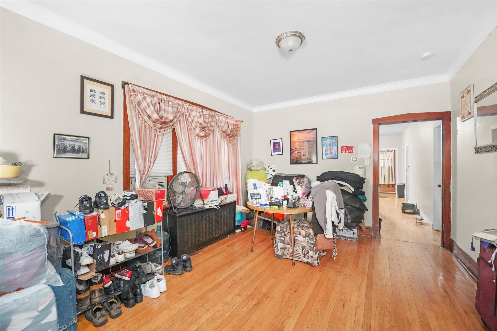 3815 W Diversey Avenue