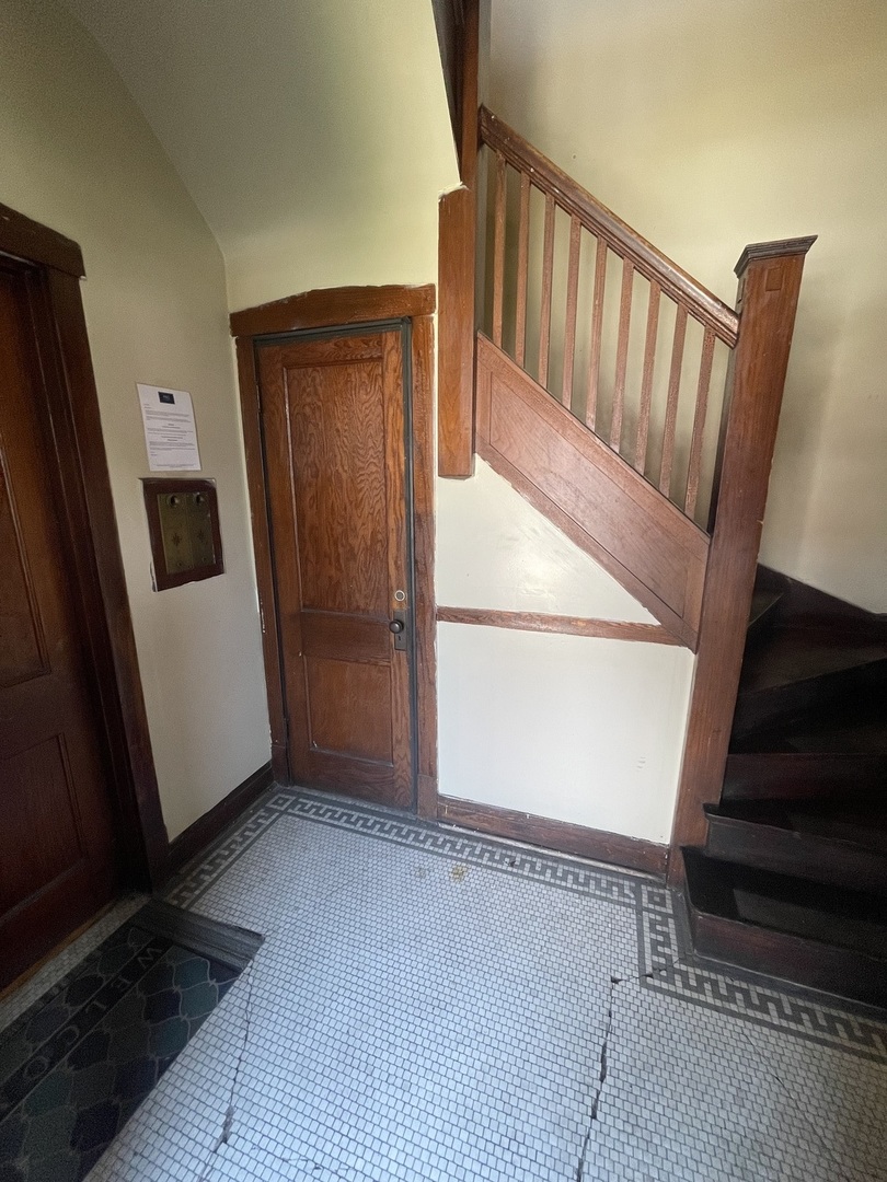 3815 W Diversey Avenue