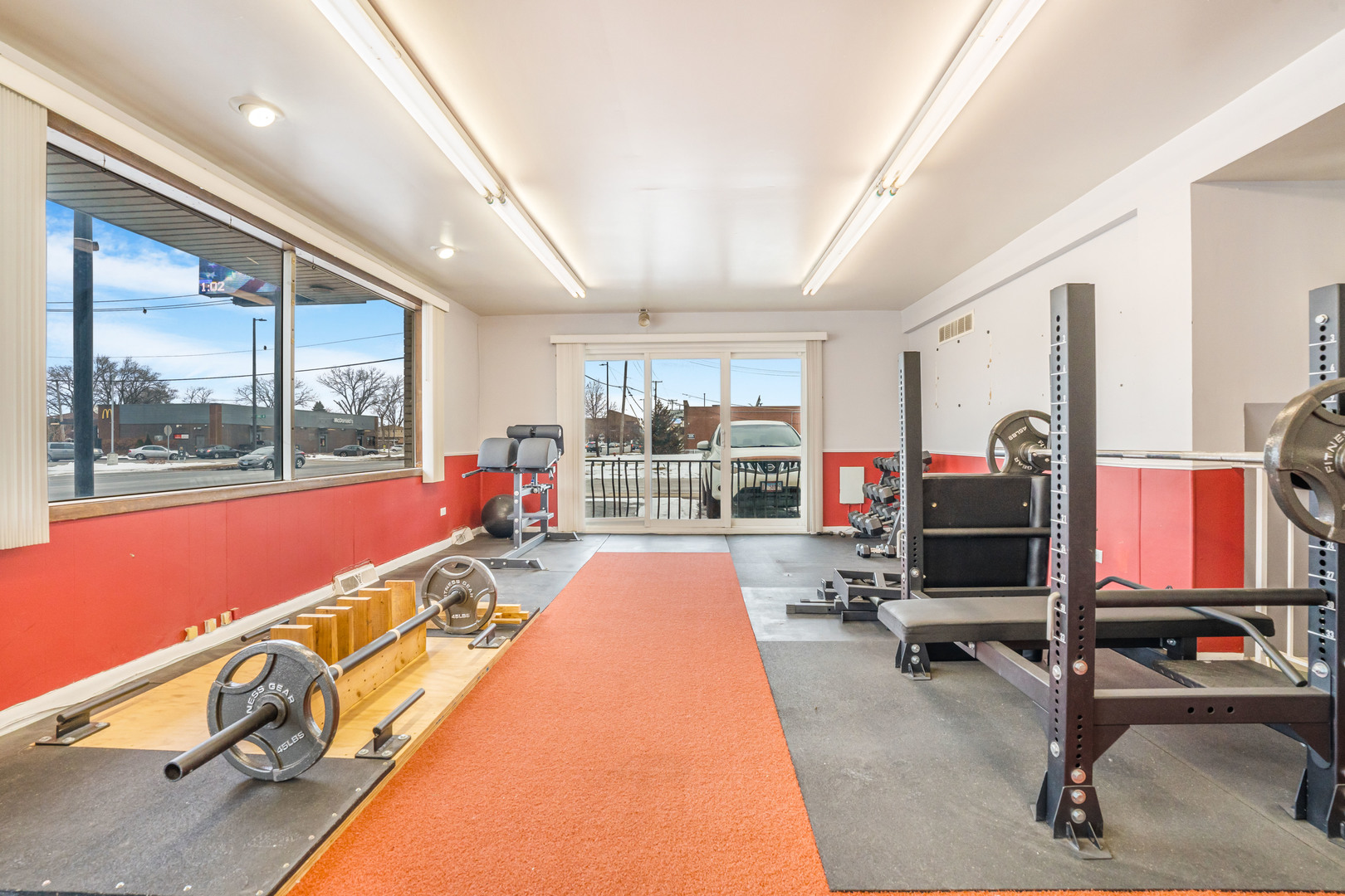 5330 W 79th Street Unit: 1G