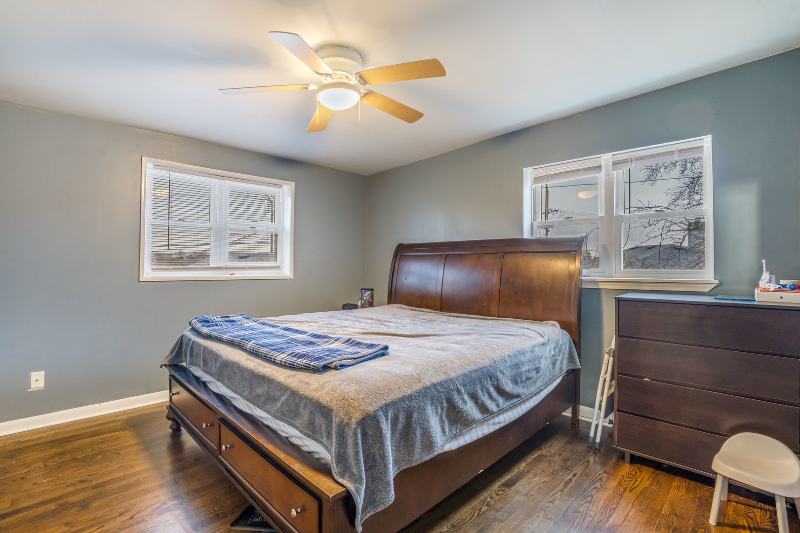 11520 S Kolin Avenue