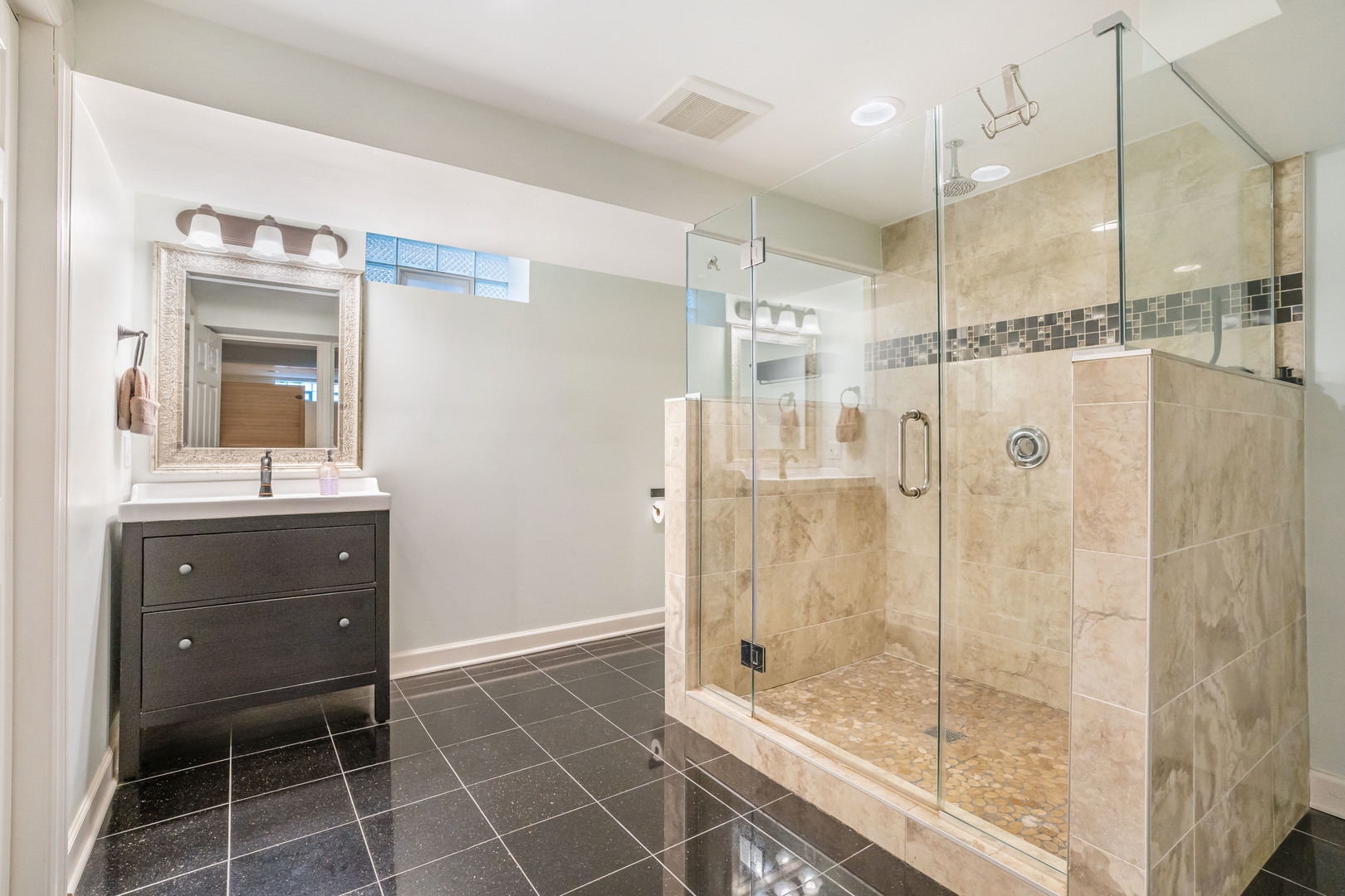 1907 Portsmouth Avenue