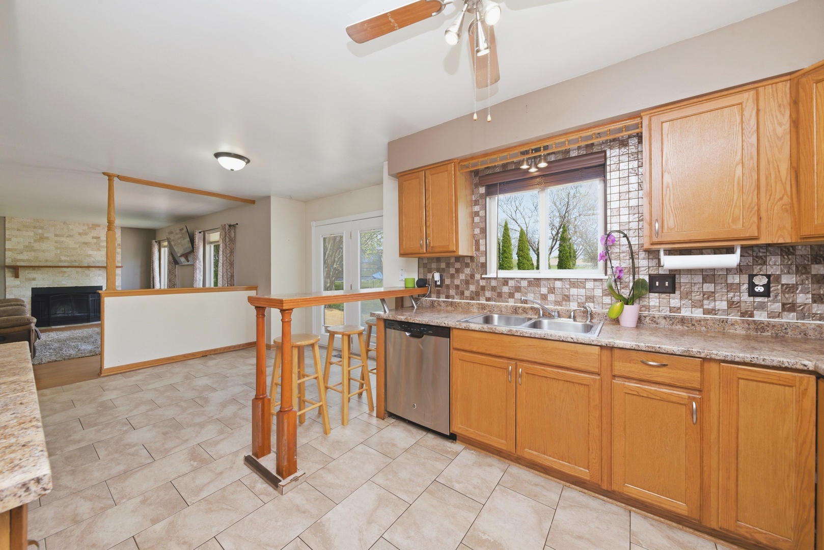13661 S Jersey Court