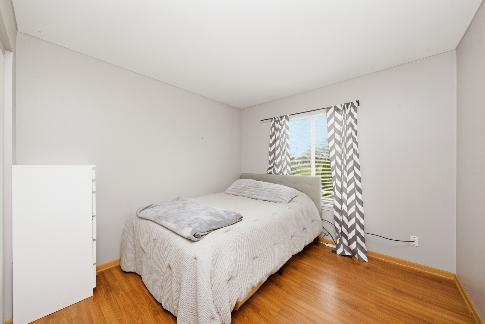 13661 S Jersey Court