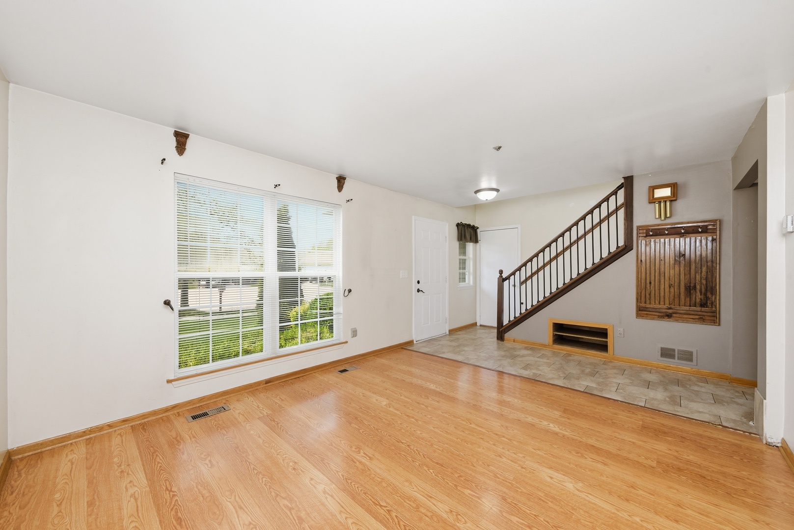 13661 S Jersey Court