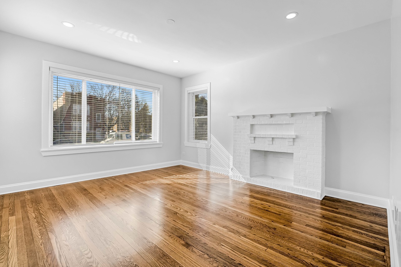 1837 N Mason Avenue Unit: 1