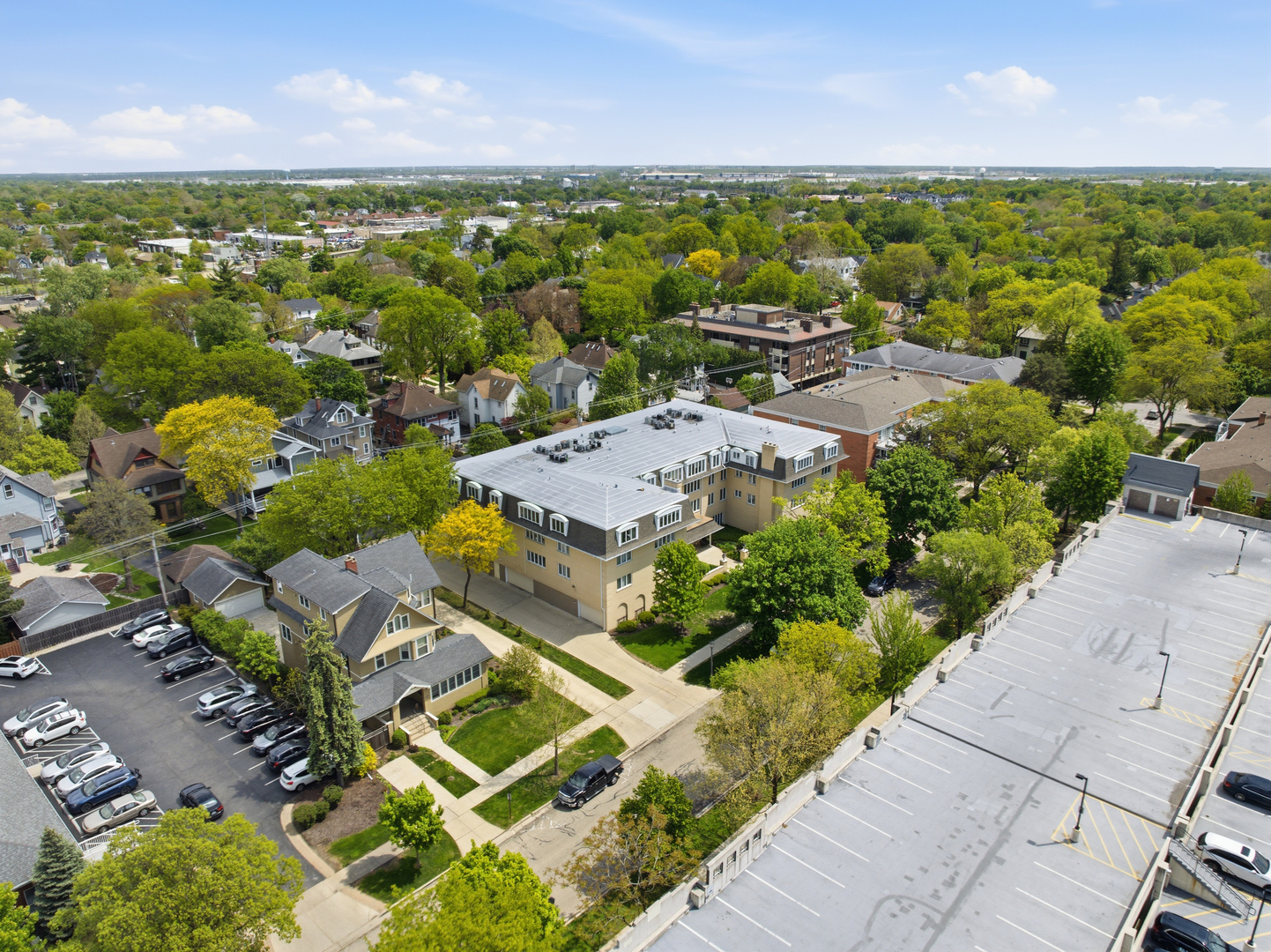 75 6th Avenue Unit: 304