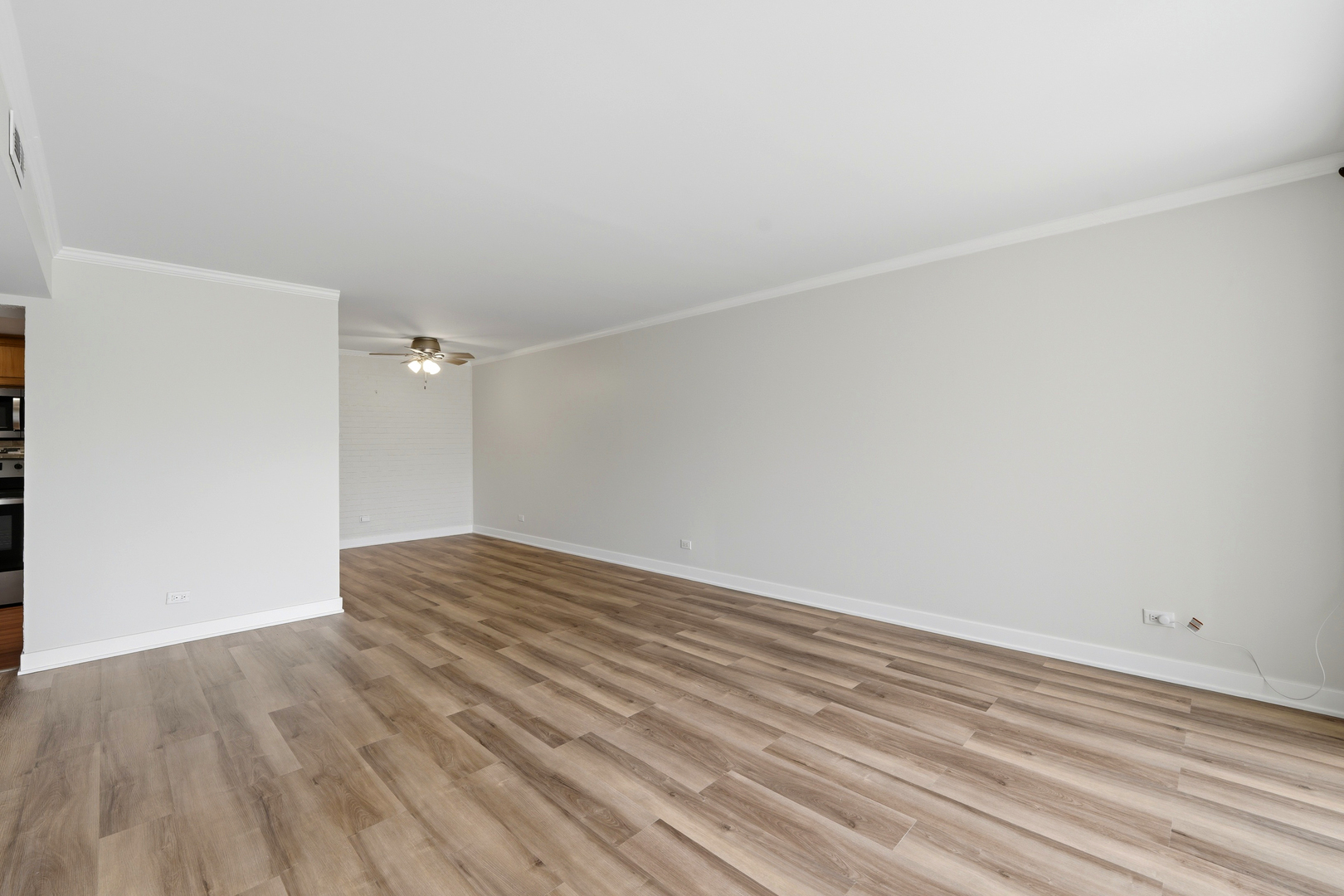 75 6th Avenue Unit: 304