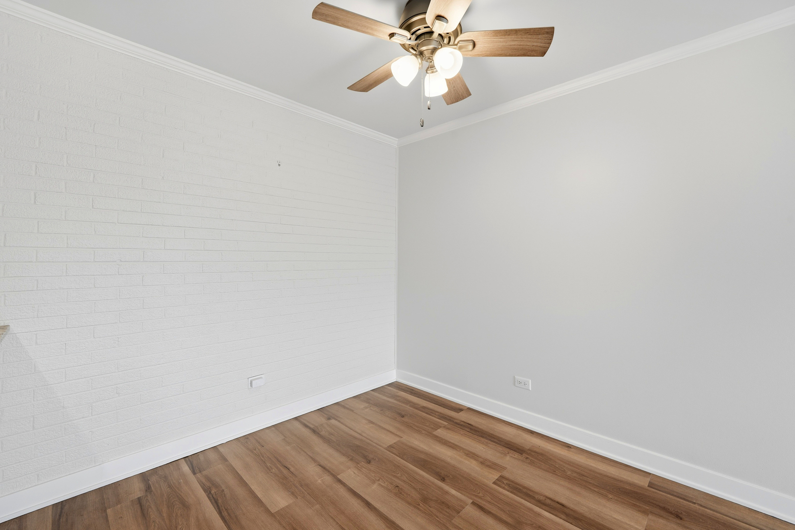 75 6th Avenue Unit: 304