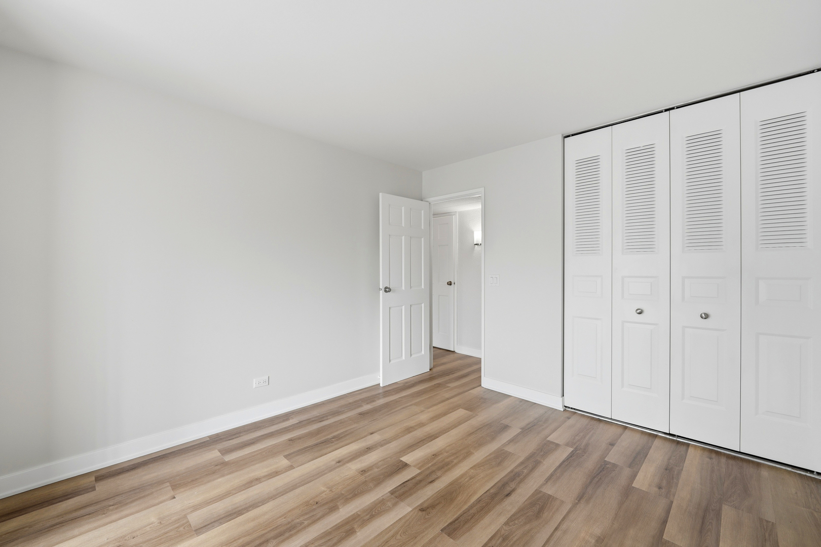 75 6th Avenue Unit: 304