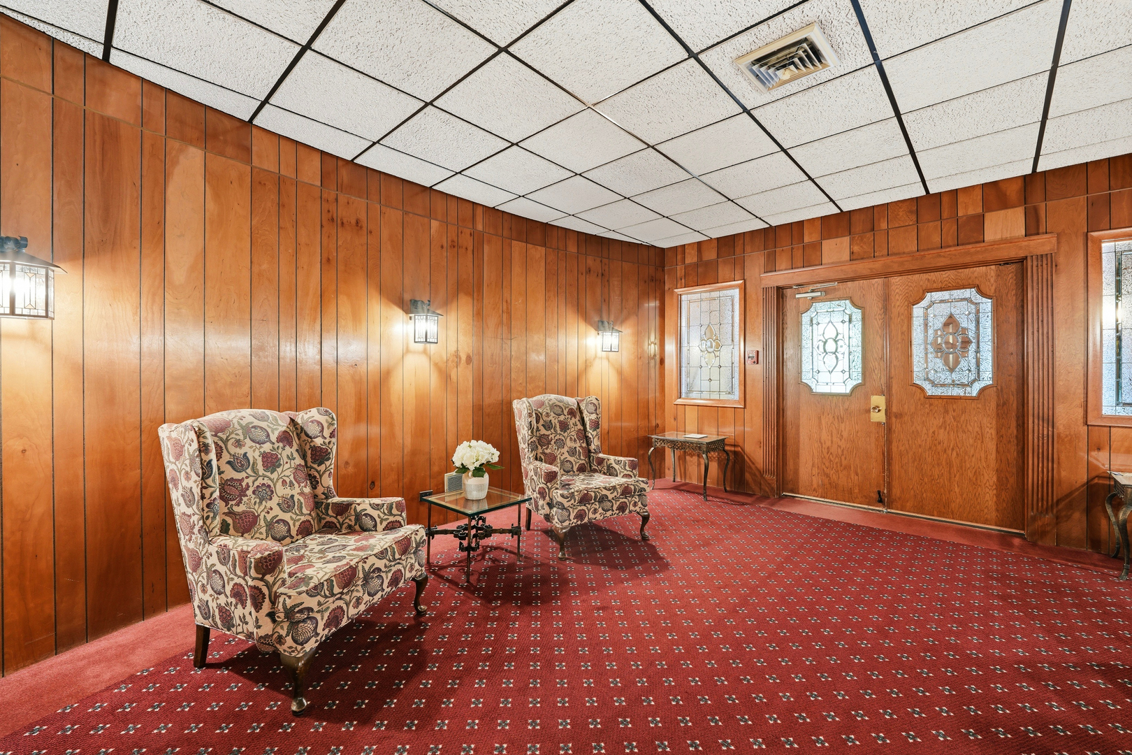 75 6th Avenue Unit: 304