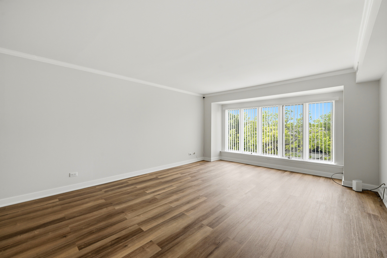 75 6th Avenue Unit: 304