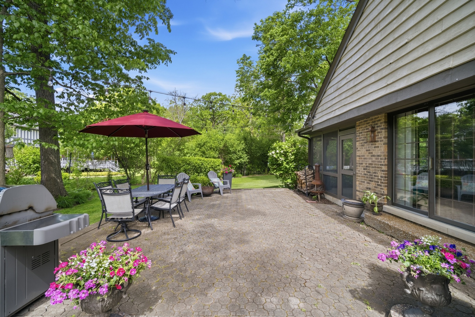 206 Surrey Lane