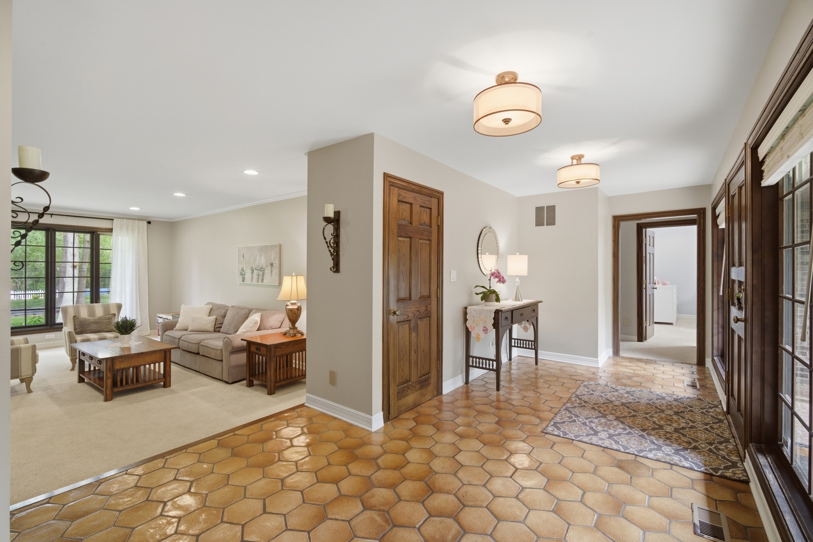 206 Surrey Lane