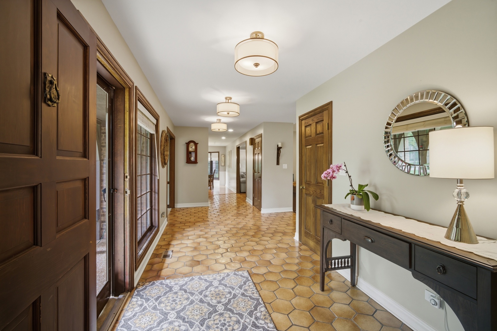 206 Surrey Lane