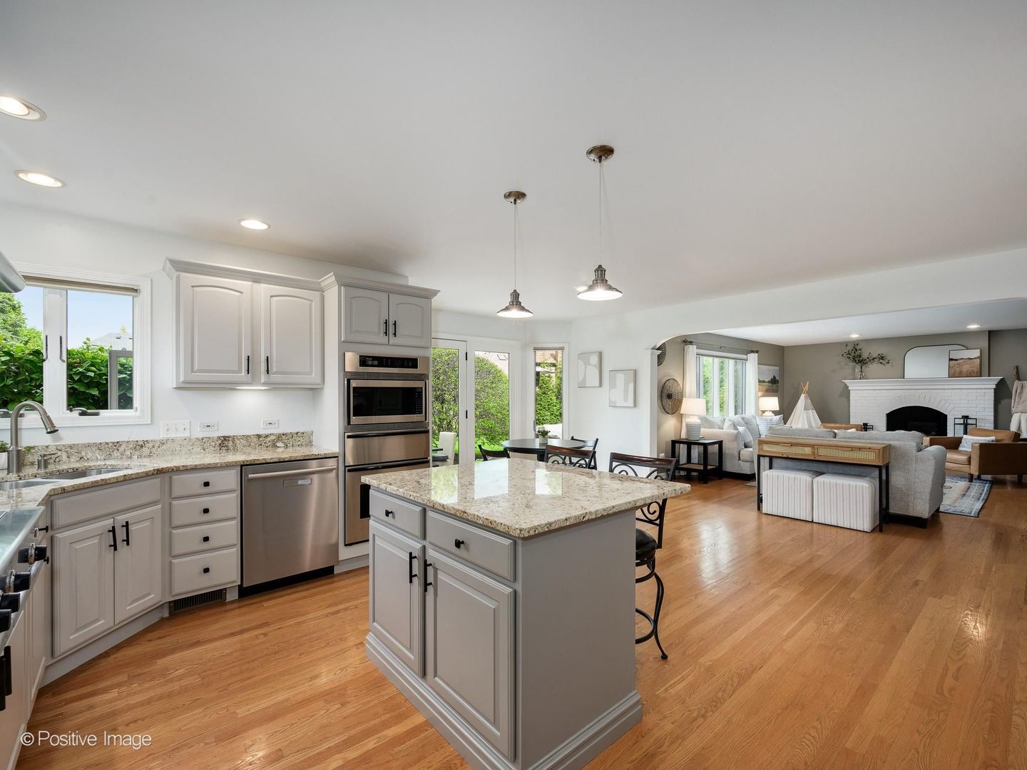 21017 Stratford Court