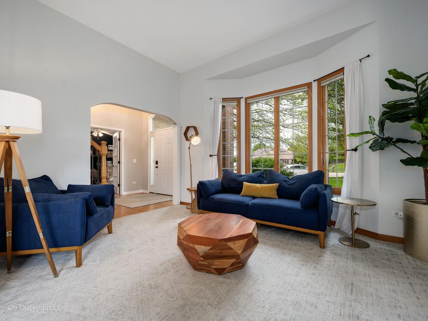 21017 Stratford Court