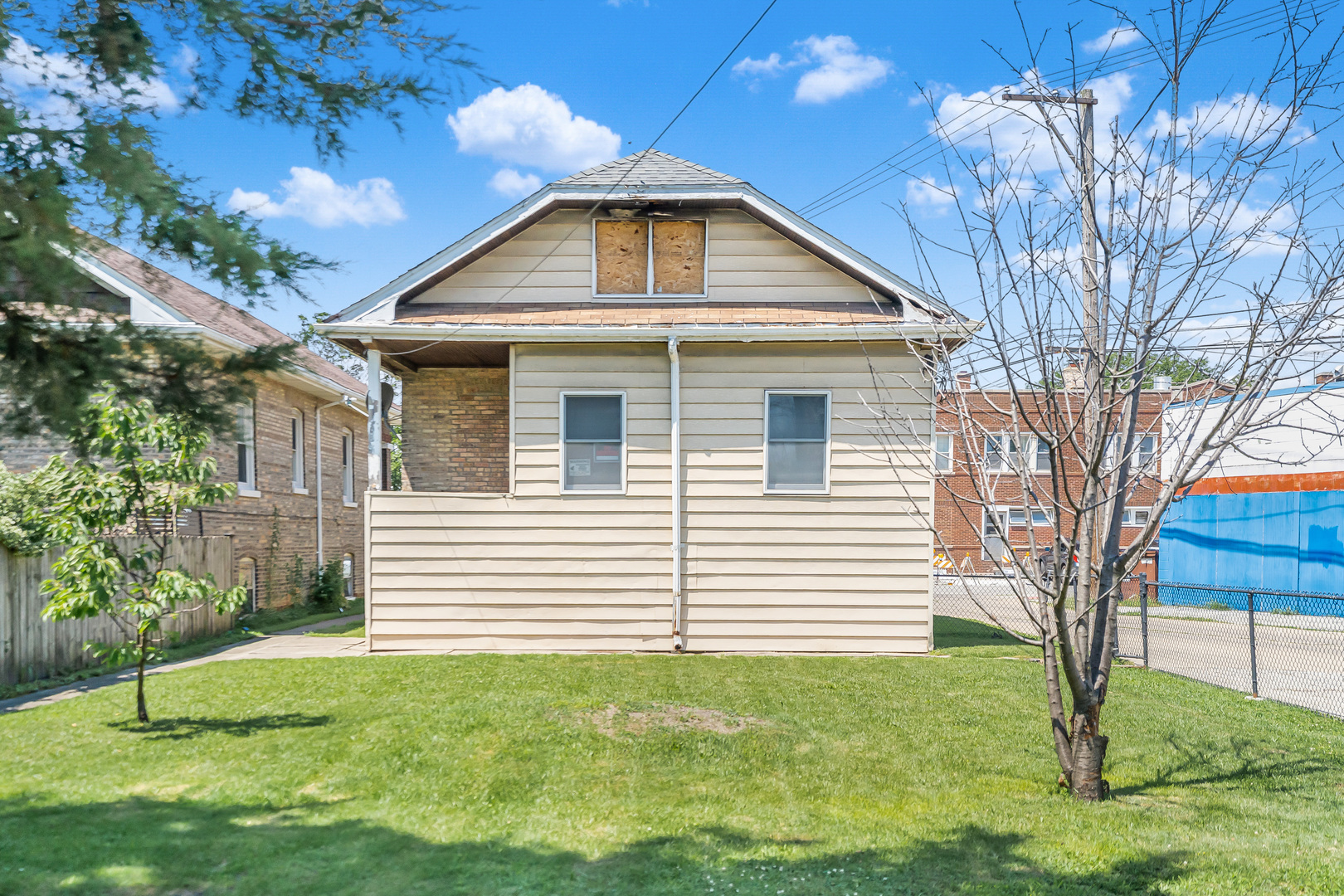 3425 Elmwood Avenue