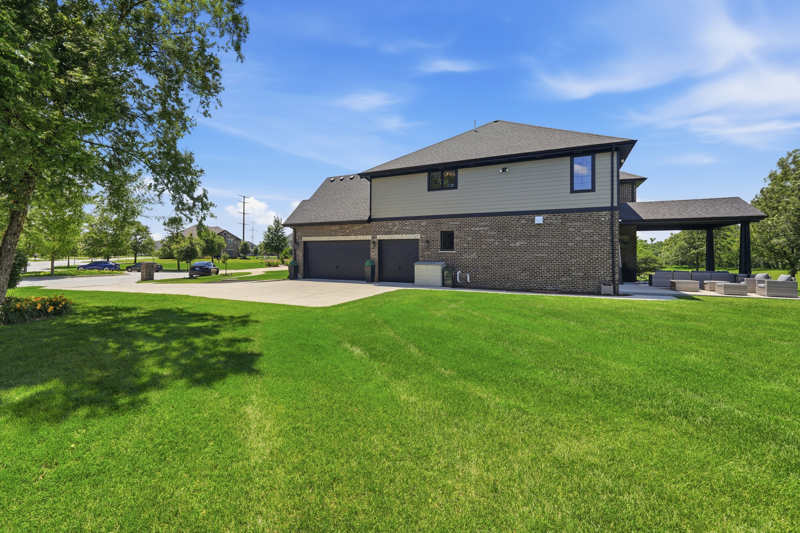 7812 Northwoods Drive
