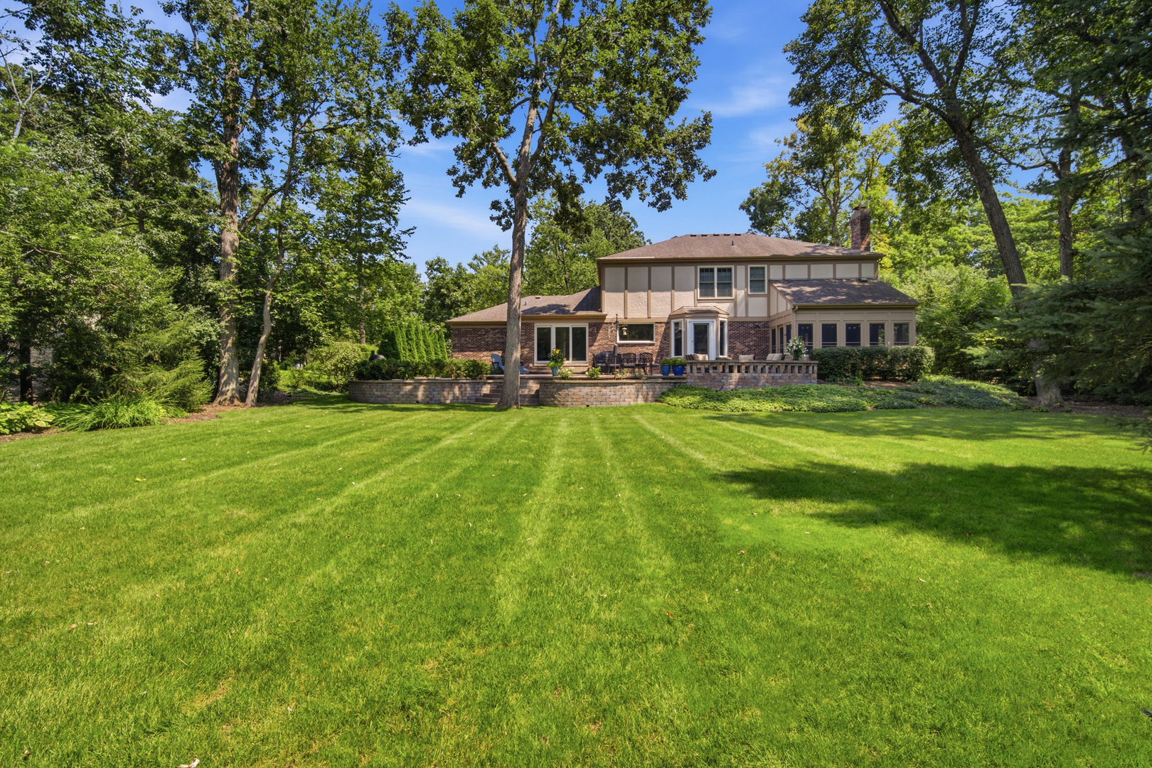 170 Dover Circle