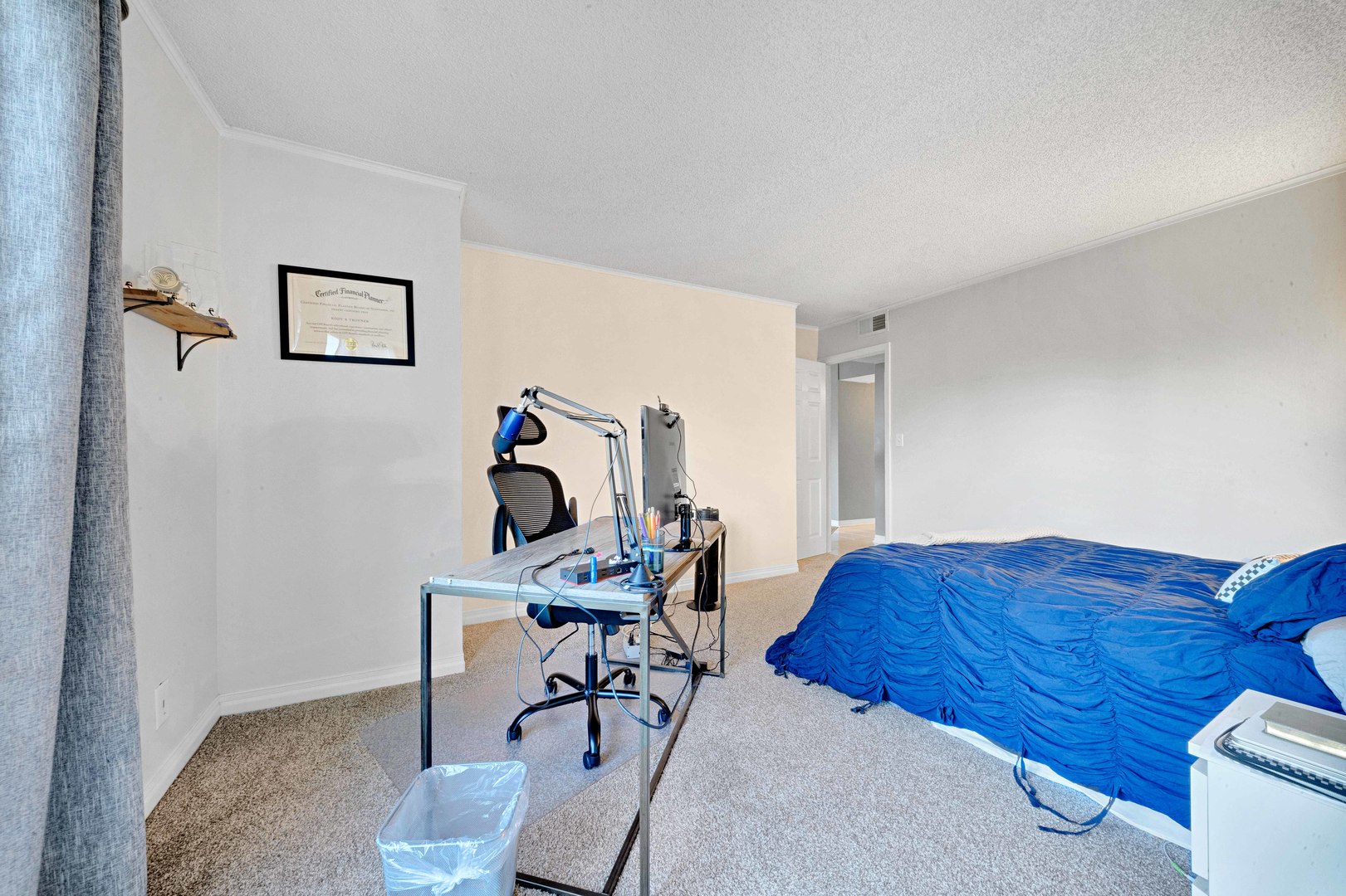 511 Aurora Avenue Unit: 513