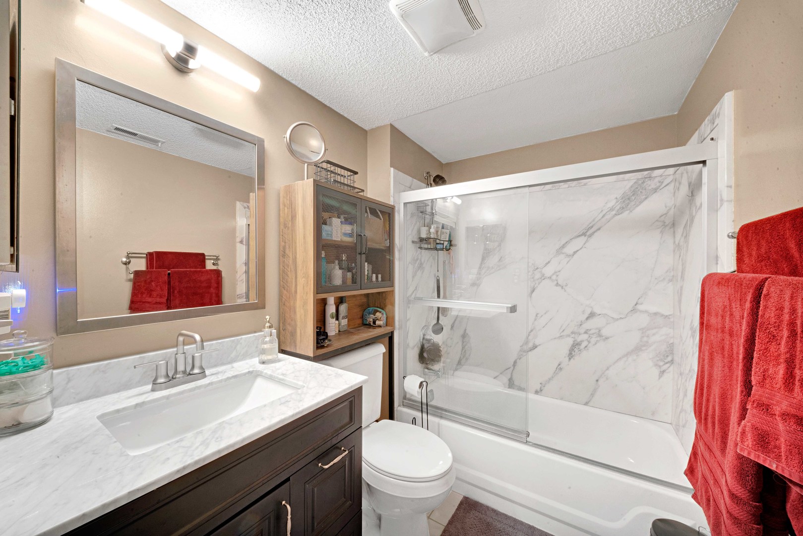 511 Aurora Avenue Unit: 513