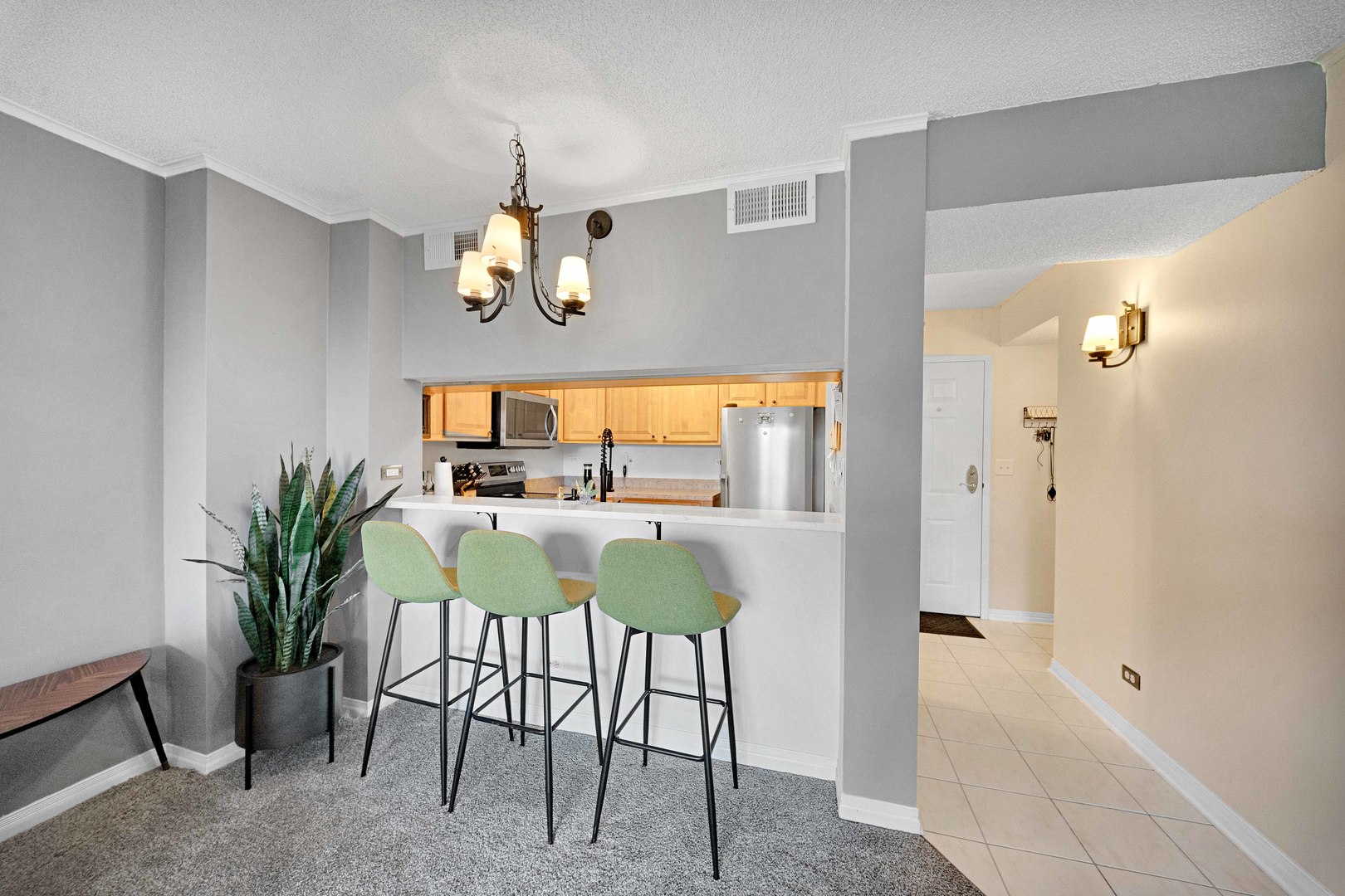 511 Aurora Avenue Unit: 513