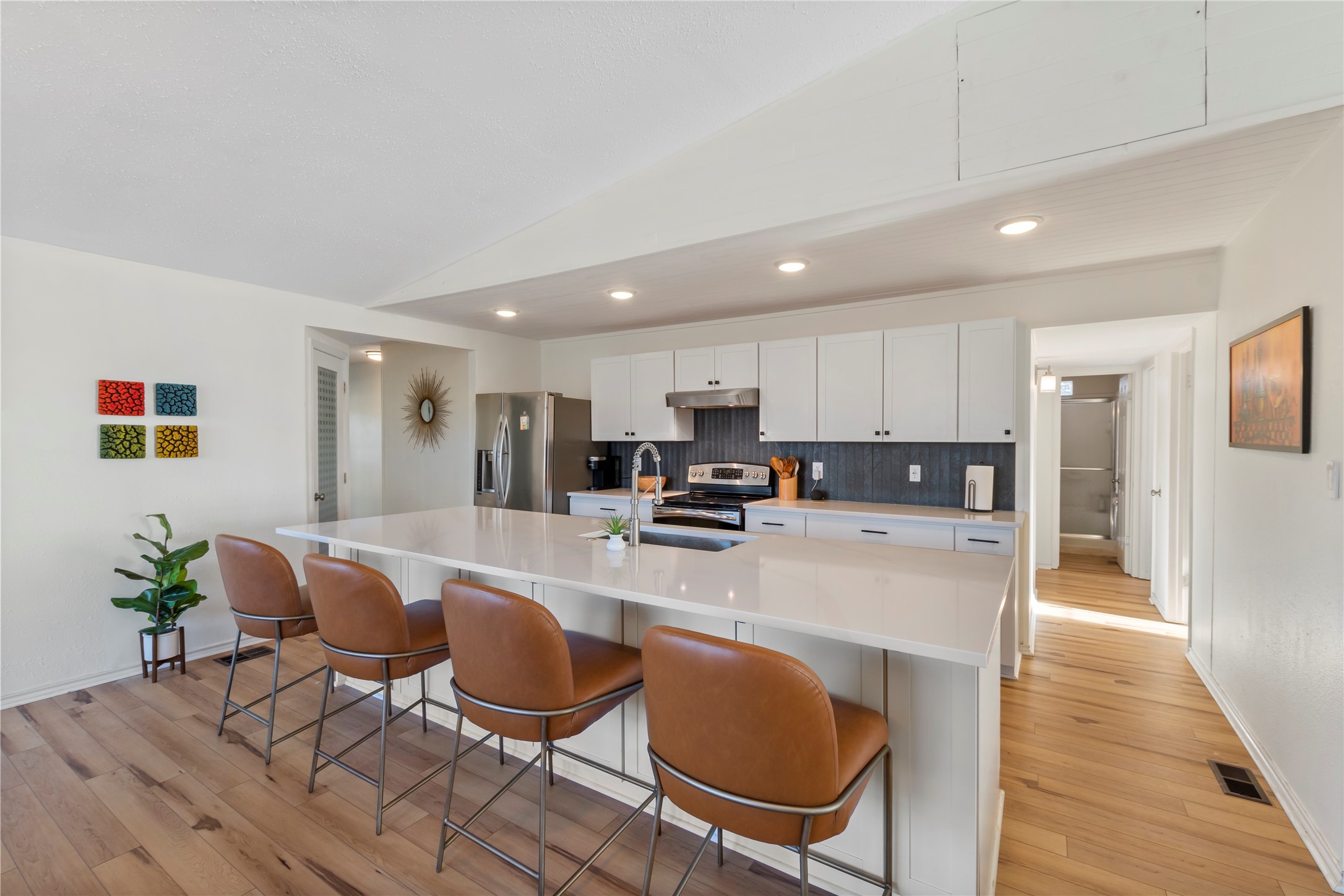 4850 Beach View Drive