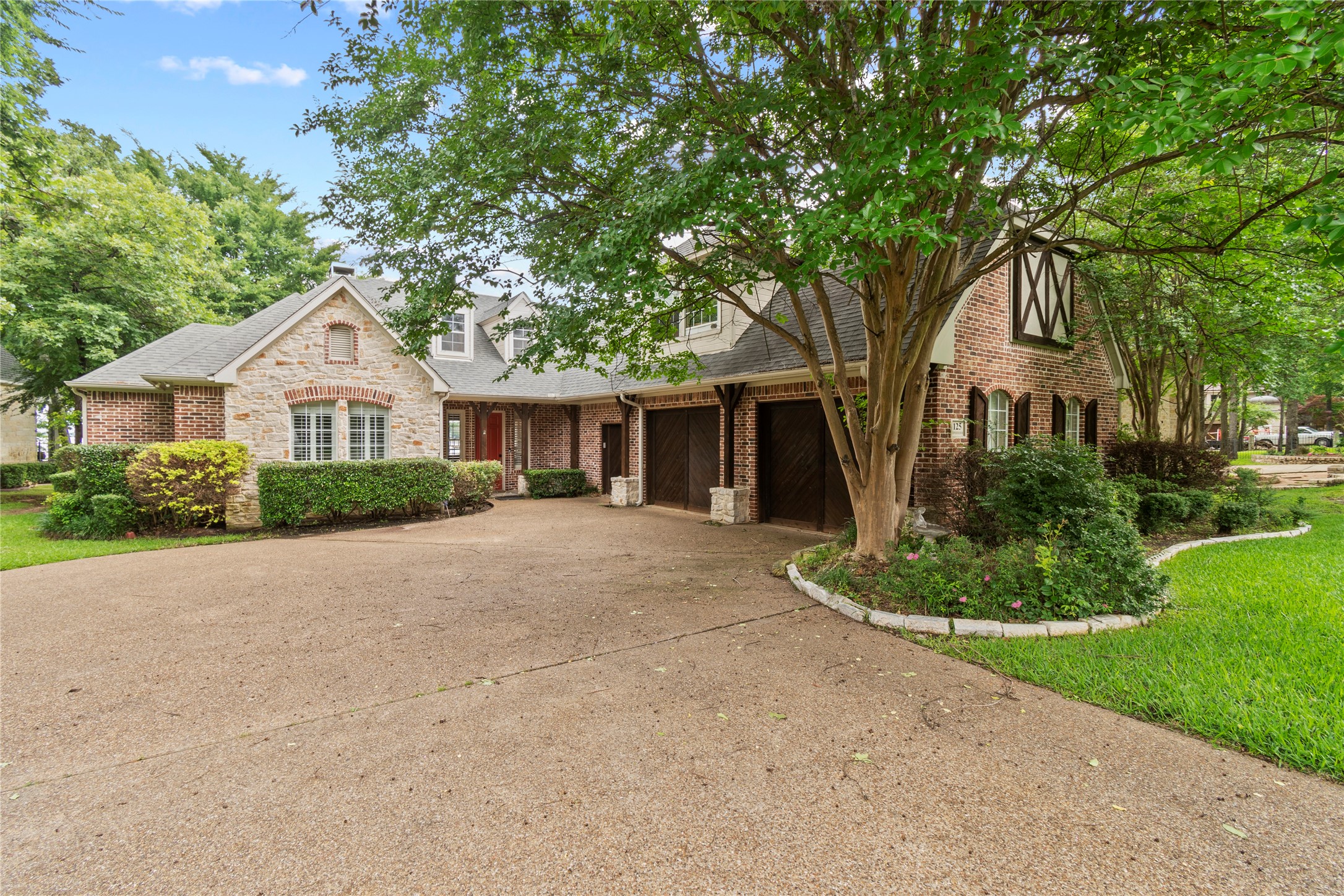 125 Hilton Head Island Drive