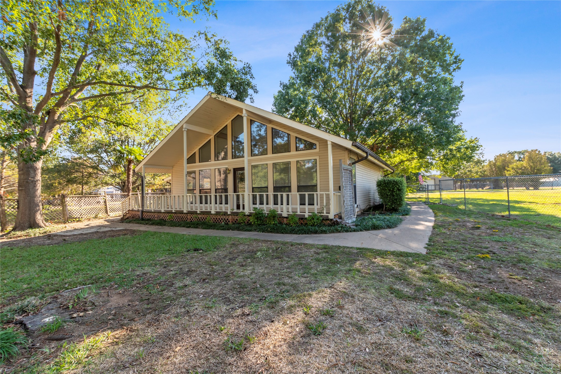 313 Comet Ranch Road