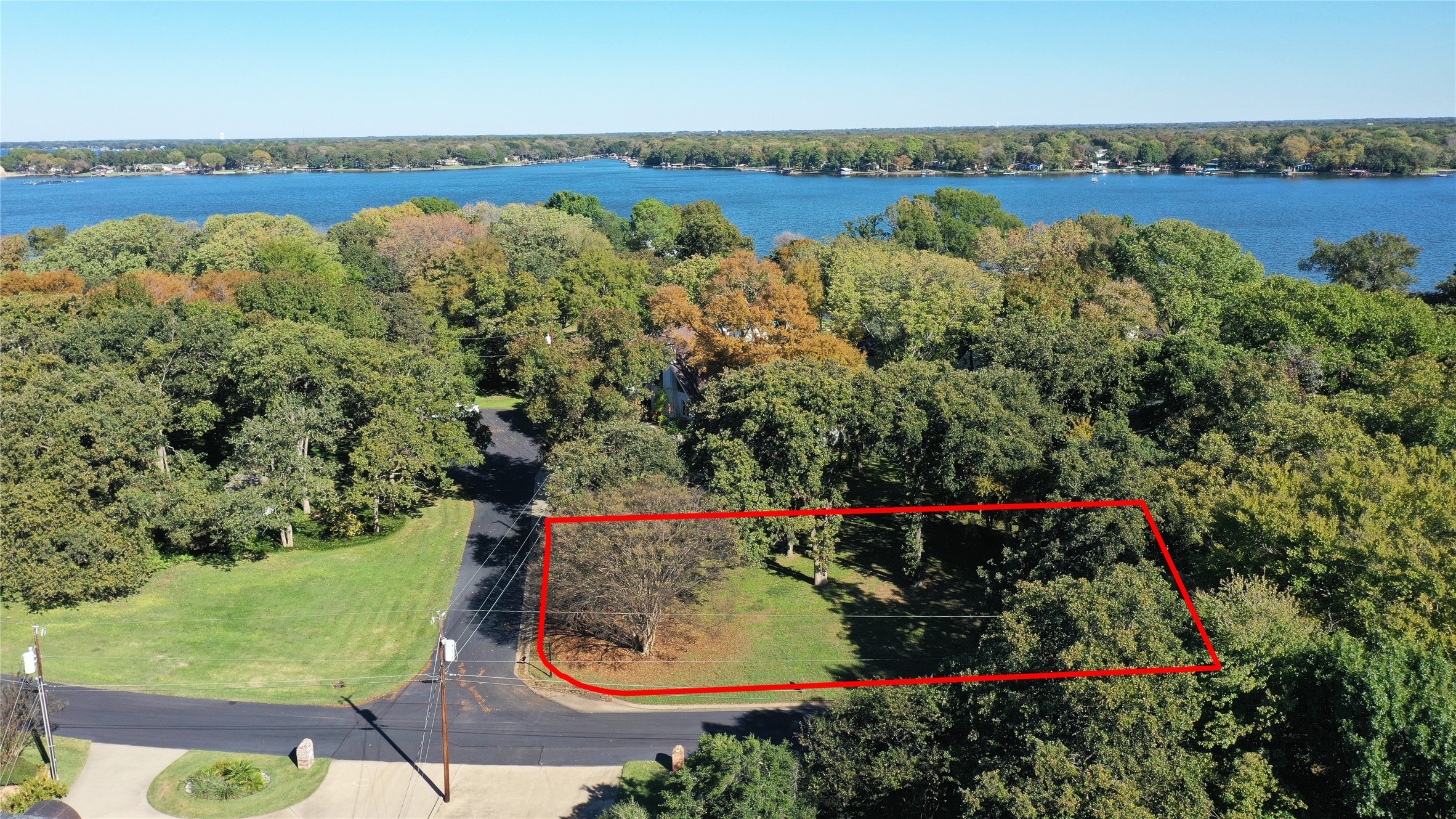 107 Enchanted Isles Drive