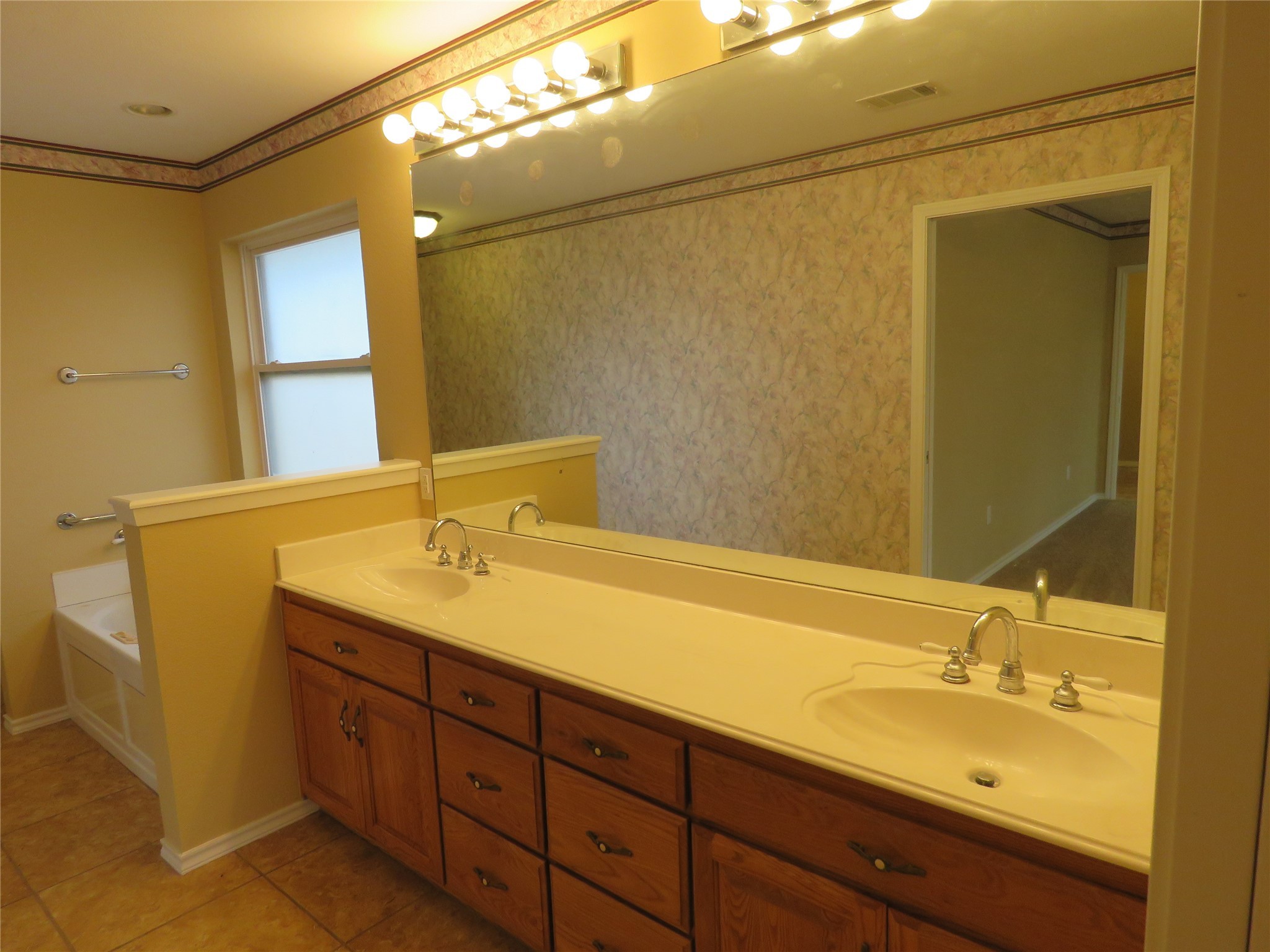 201 Tanglewood Drive