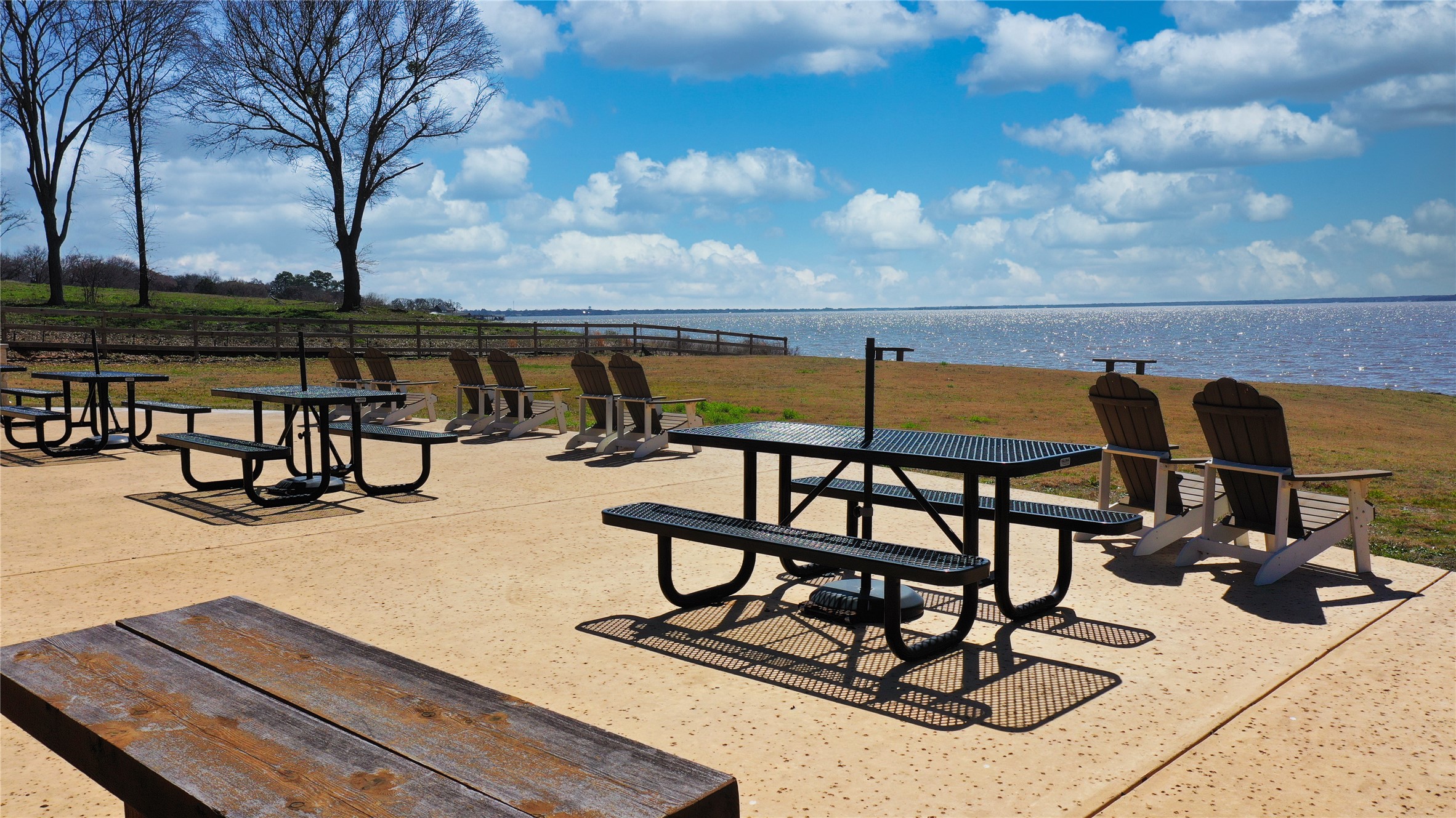 1552 Shoreline Drive