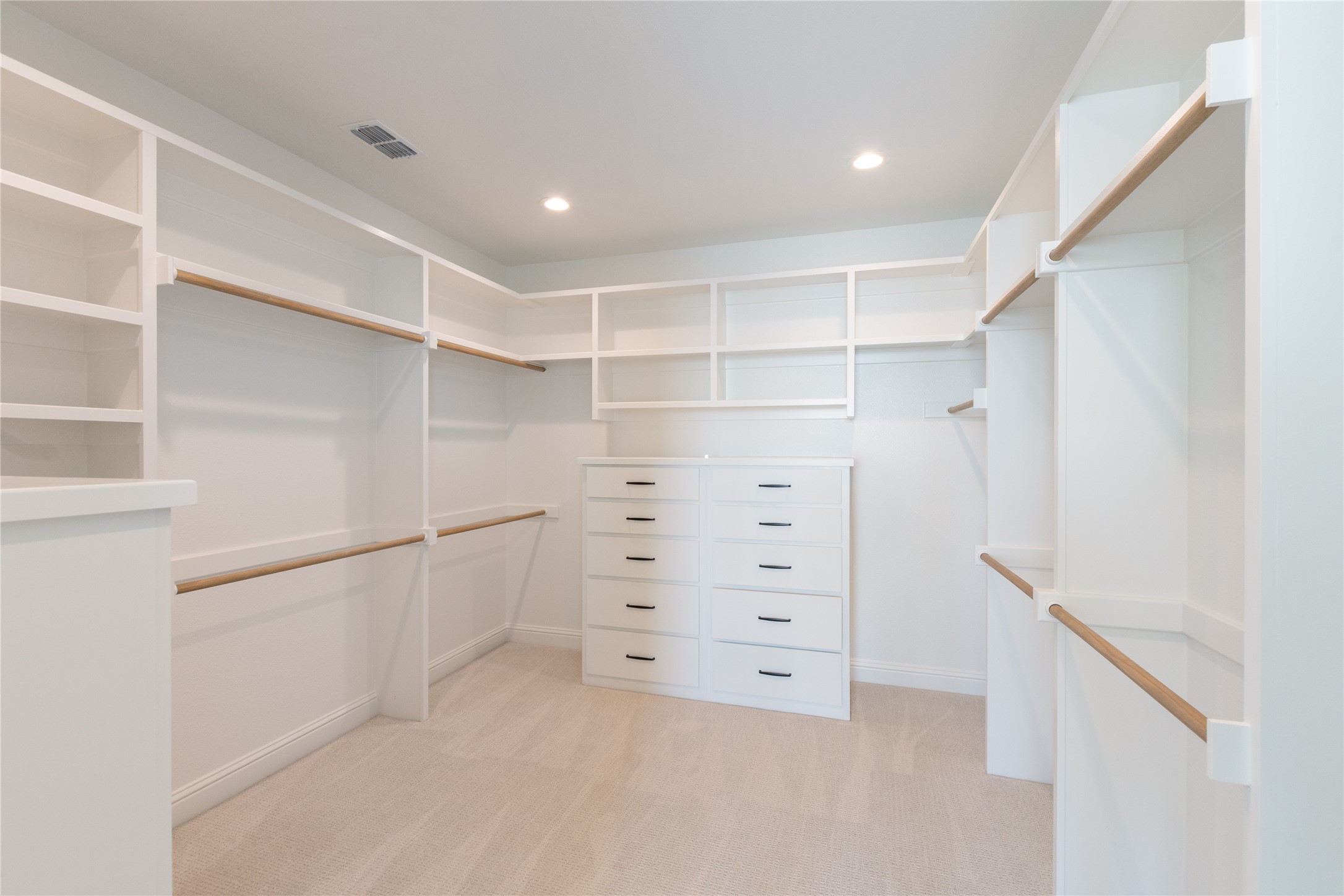 1552 Shoreline Drive