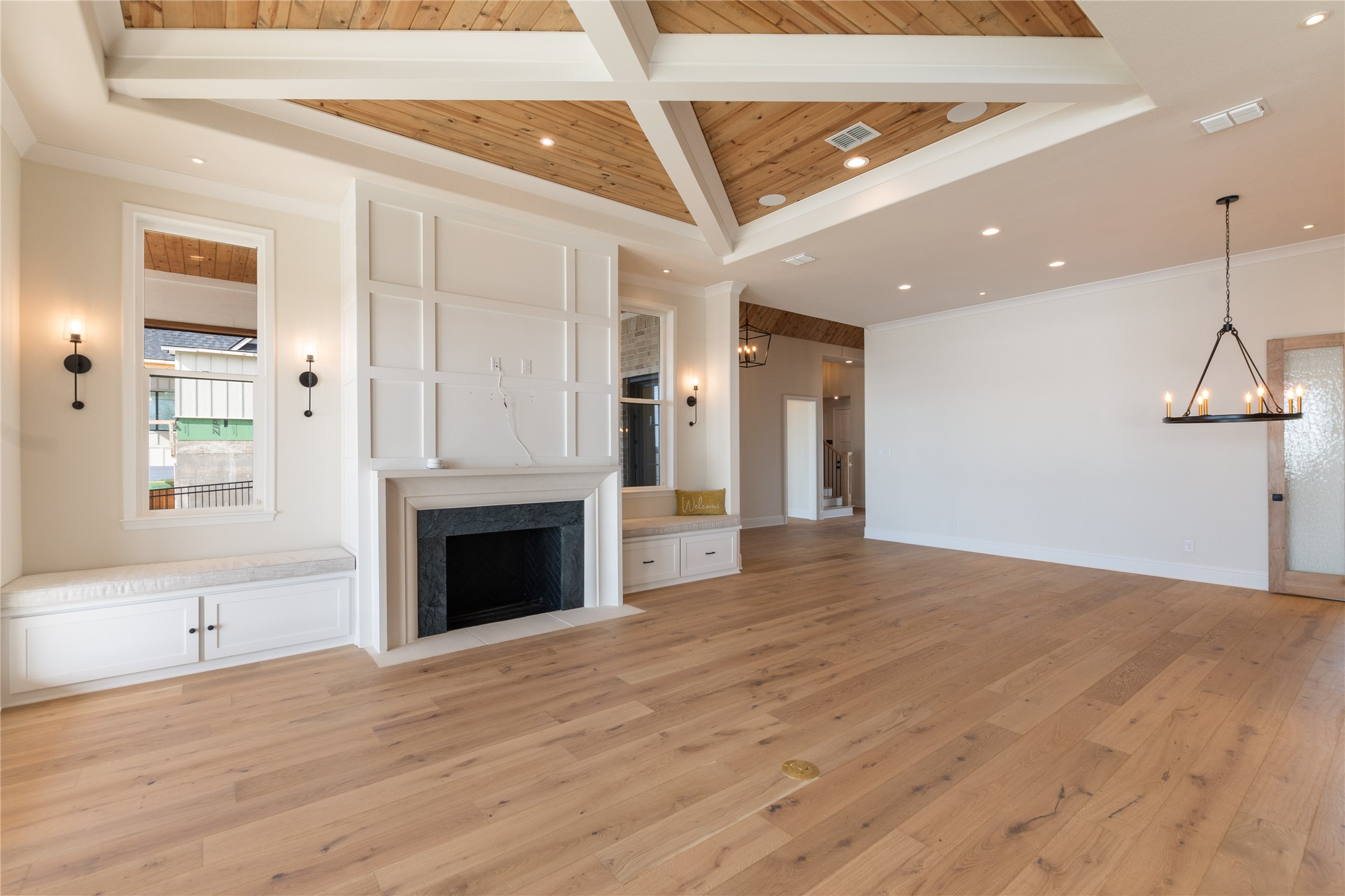 1552 Shoreline Drive