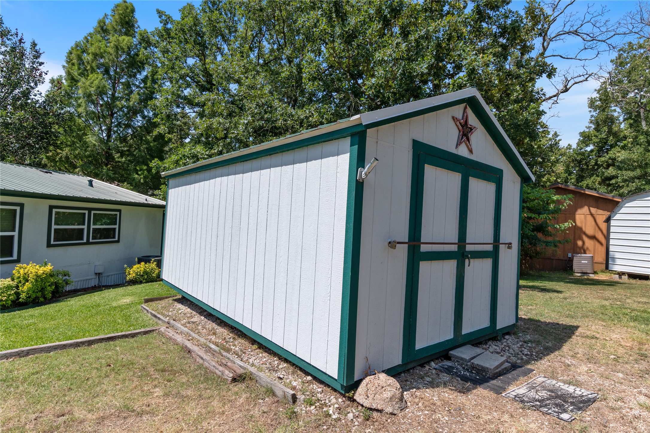 127 Little River Bend