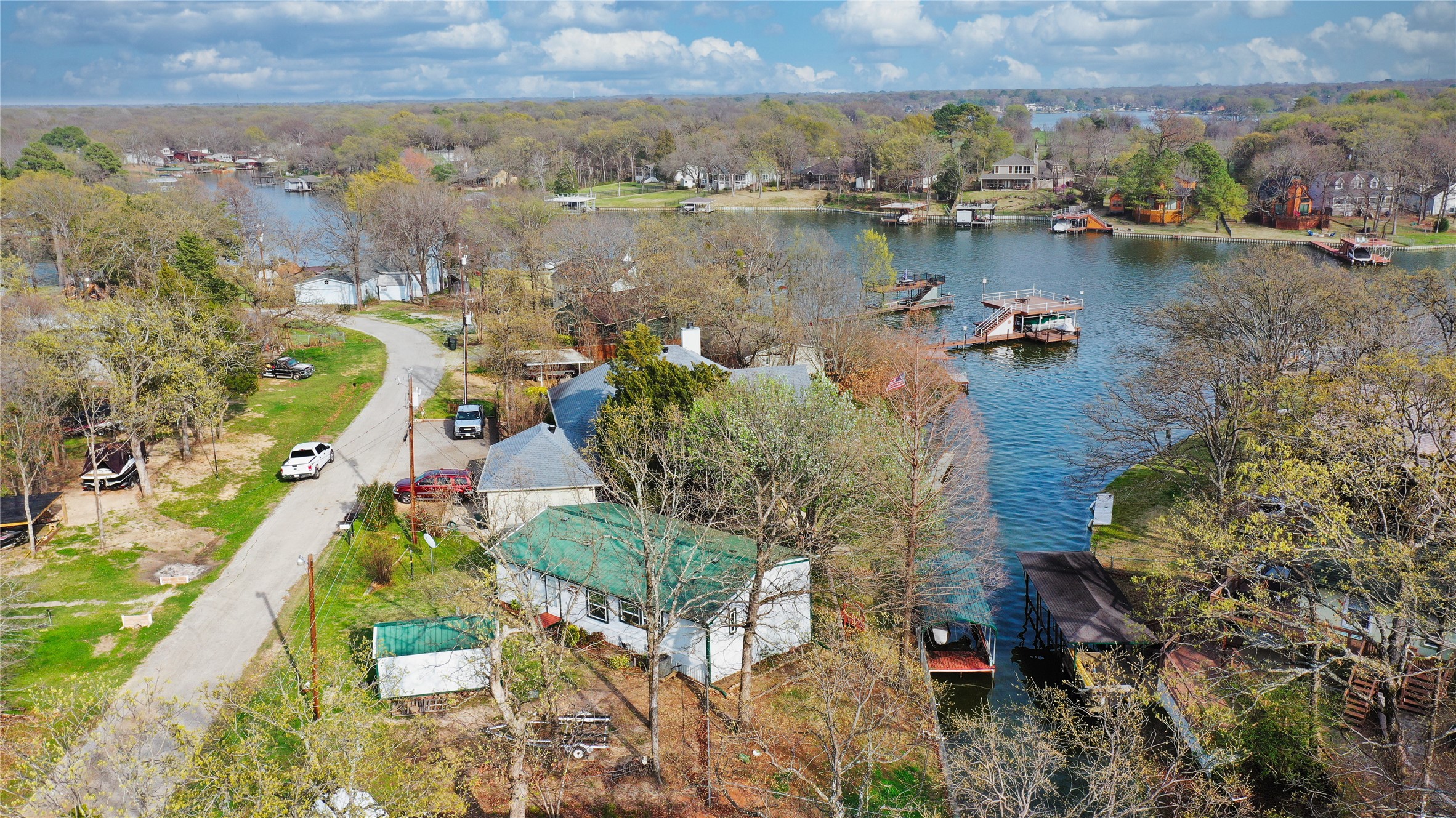 127 Little River Bend