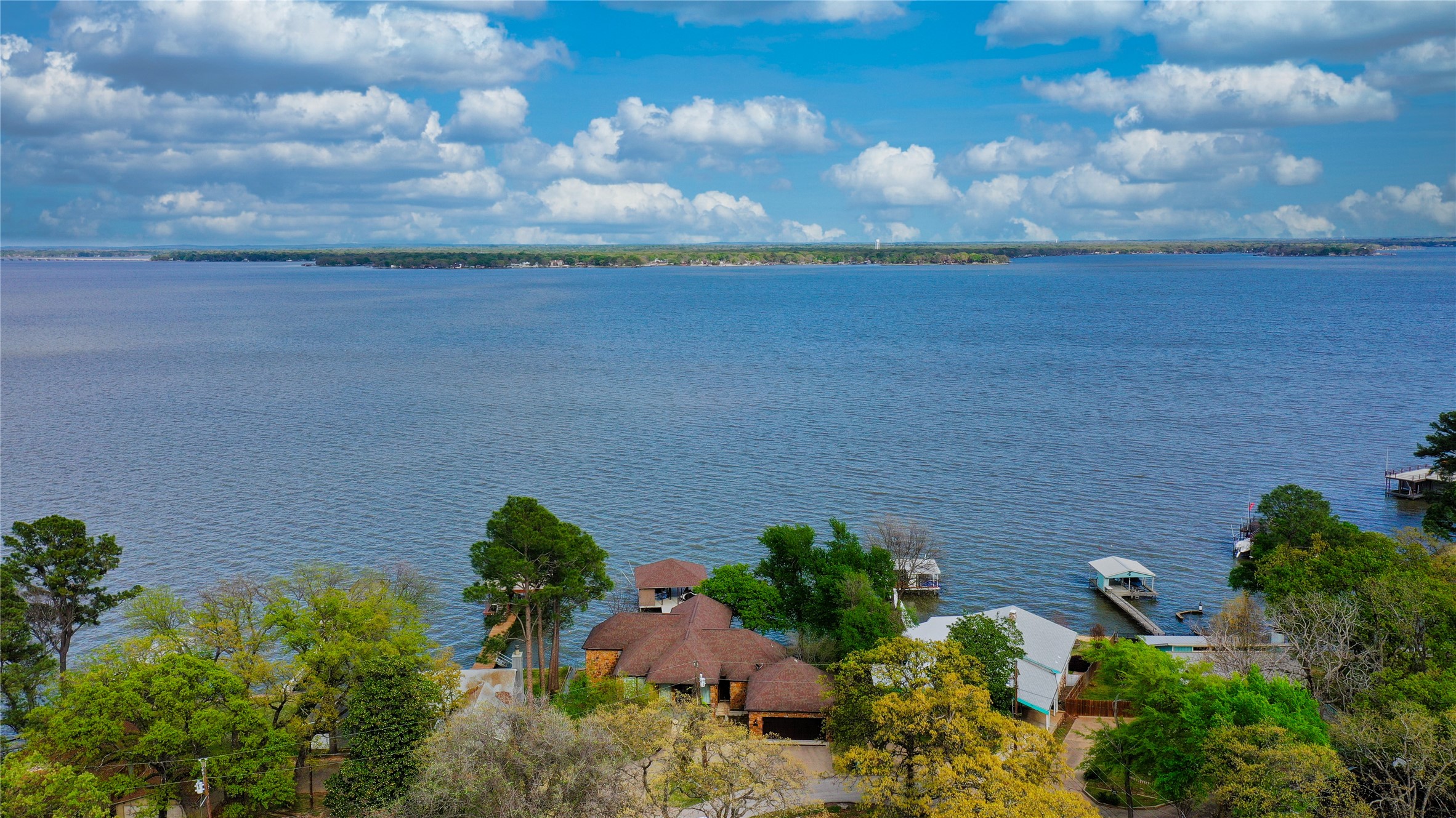 77 Isle of View Drive