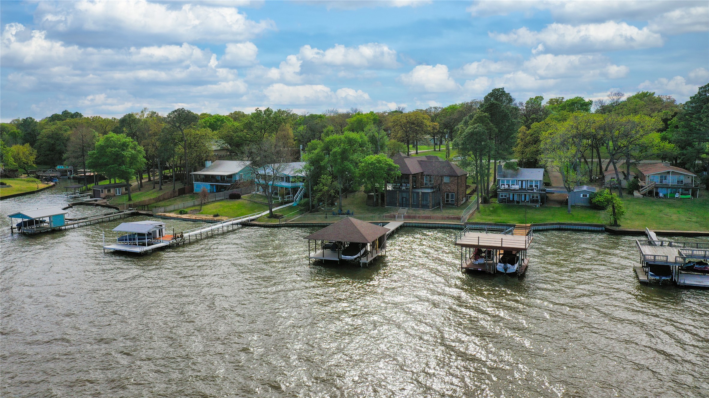 77 Isle of View Drive