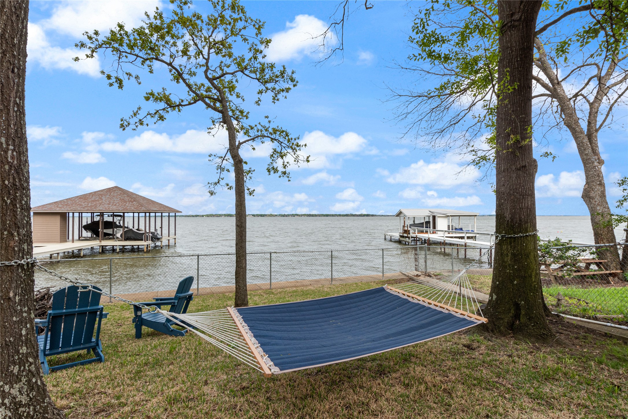 77 Isle of View Drive