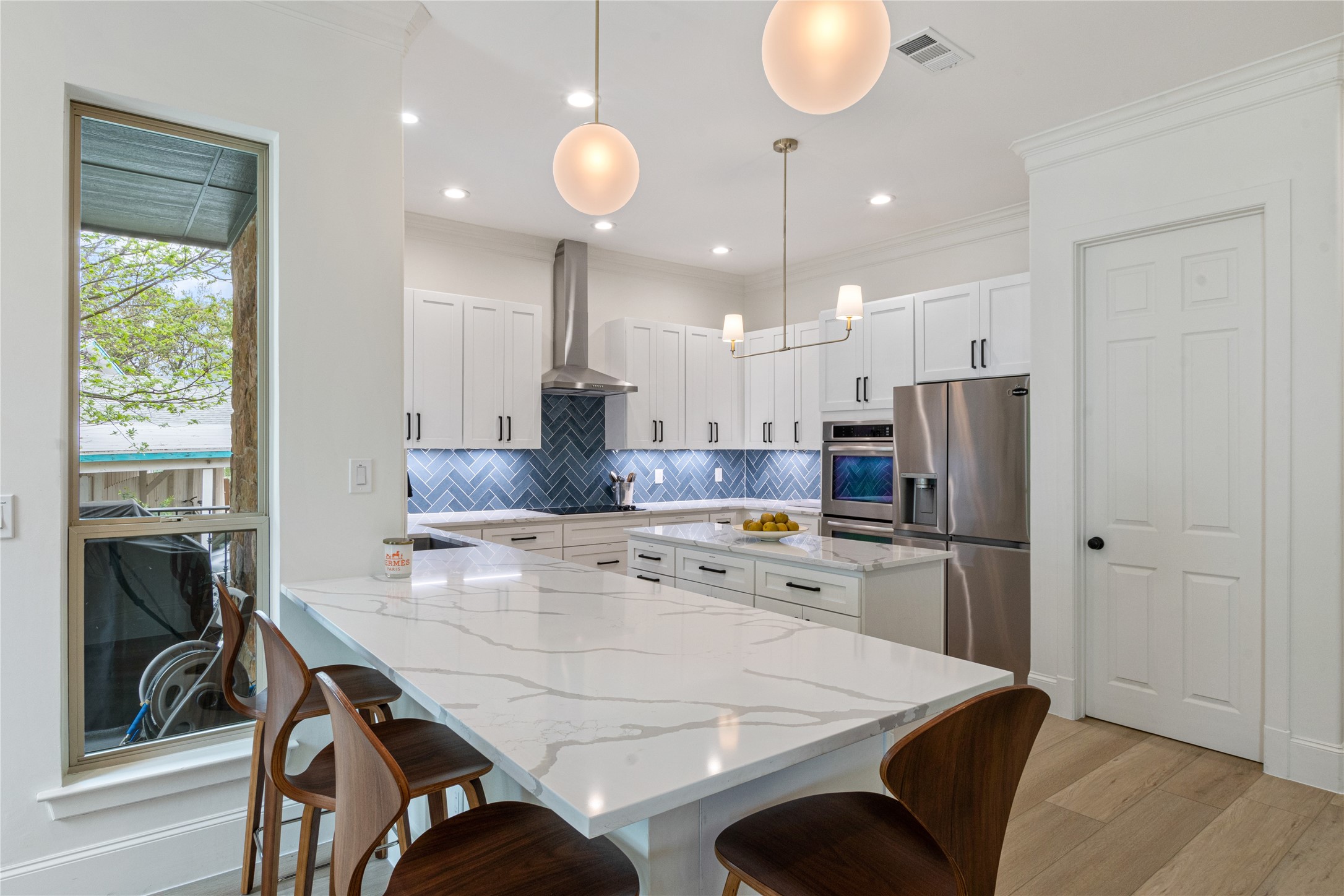 77 Isle of View Drive