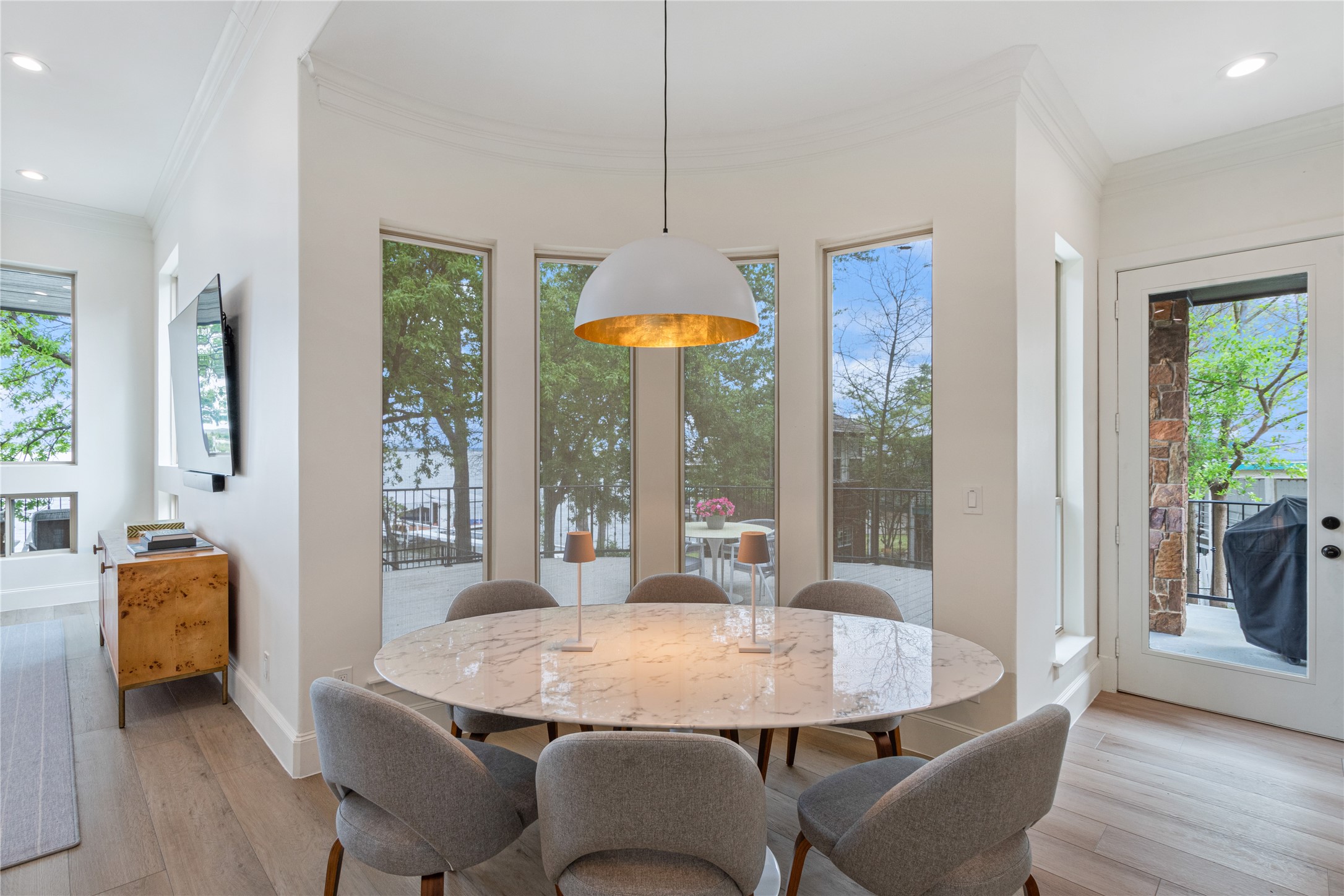 77 Isle of View Drive