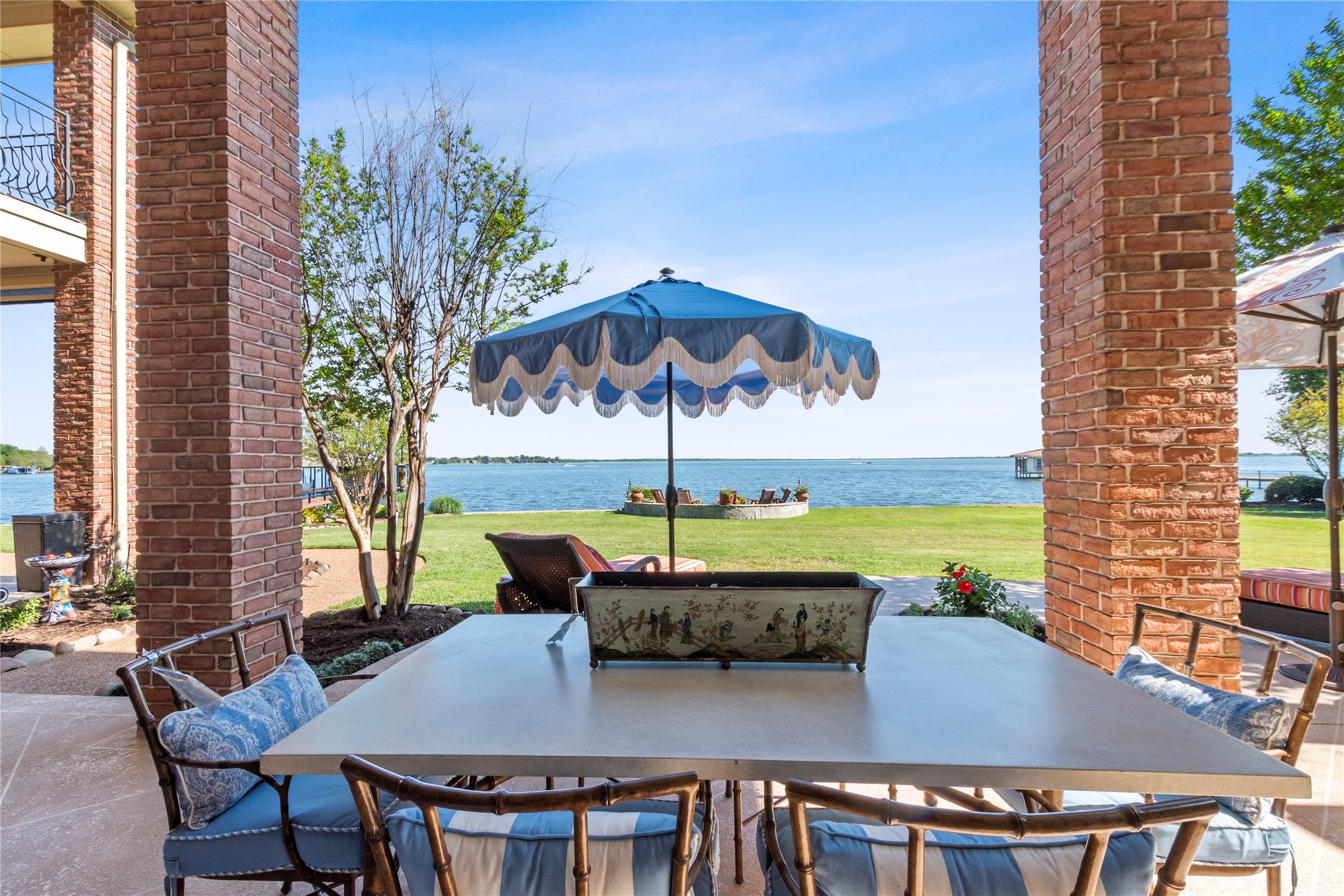 36 Island Drive