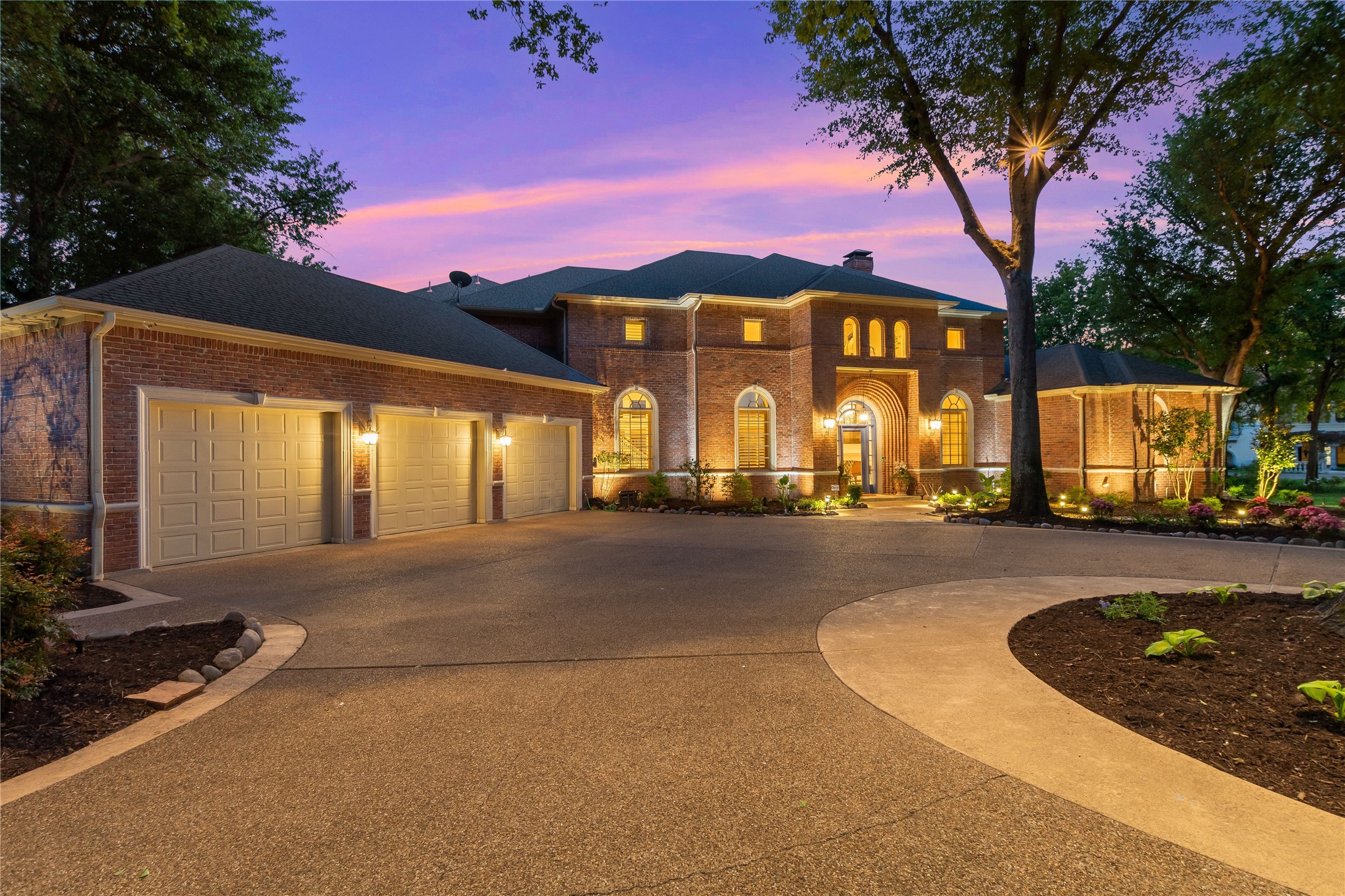 36 Island Drive